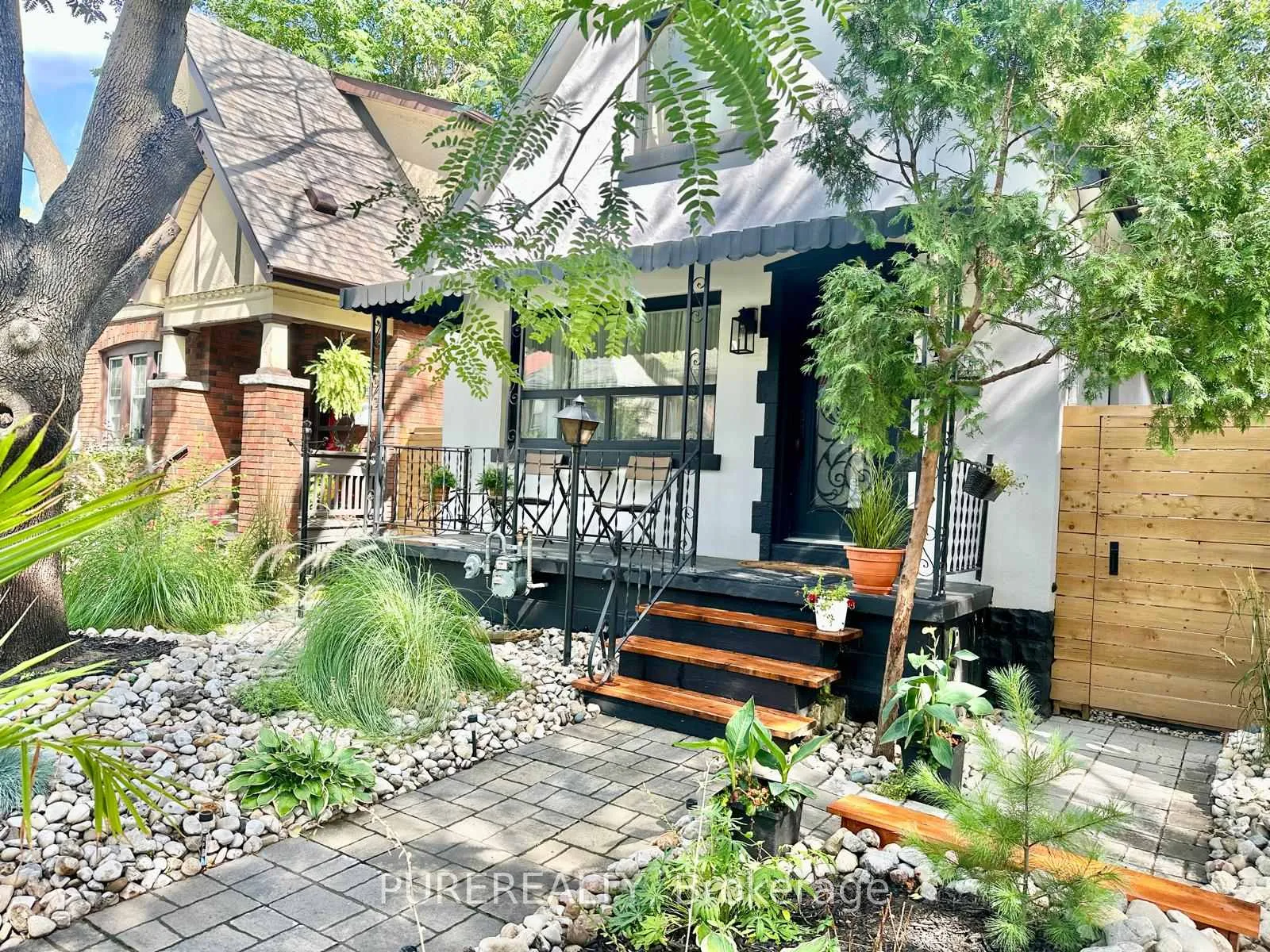 Photo 3 of 41 Liberty Street, Hamilton, Corktown — HOMEH