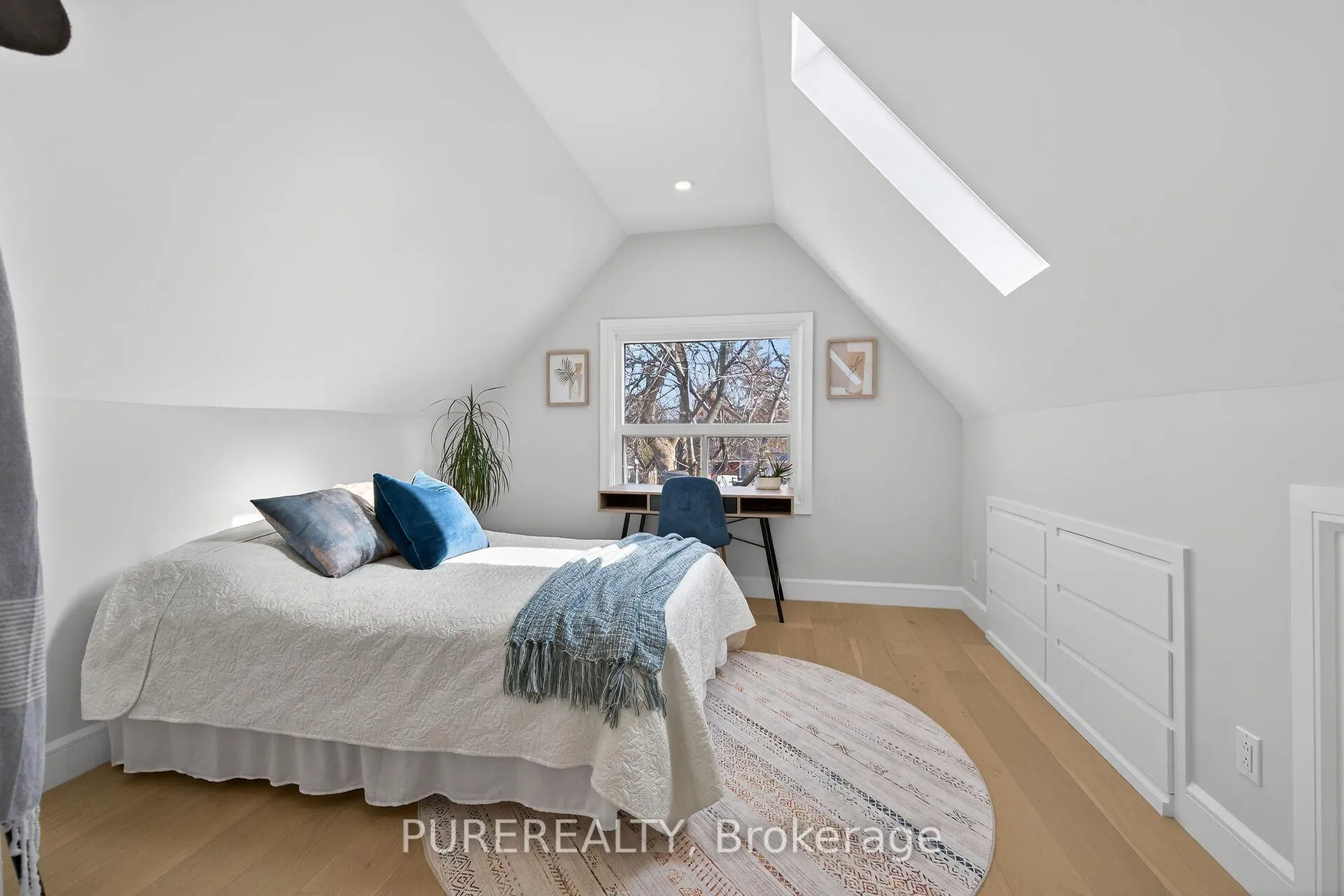 Photo 20 of 41 Liberty Street, Hamilton, Corktown — HOMEH