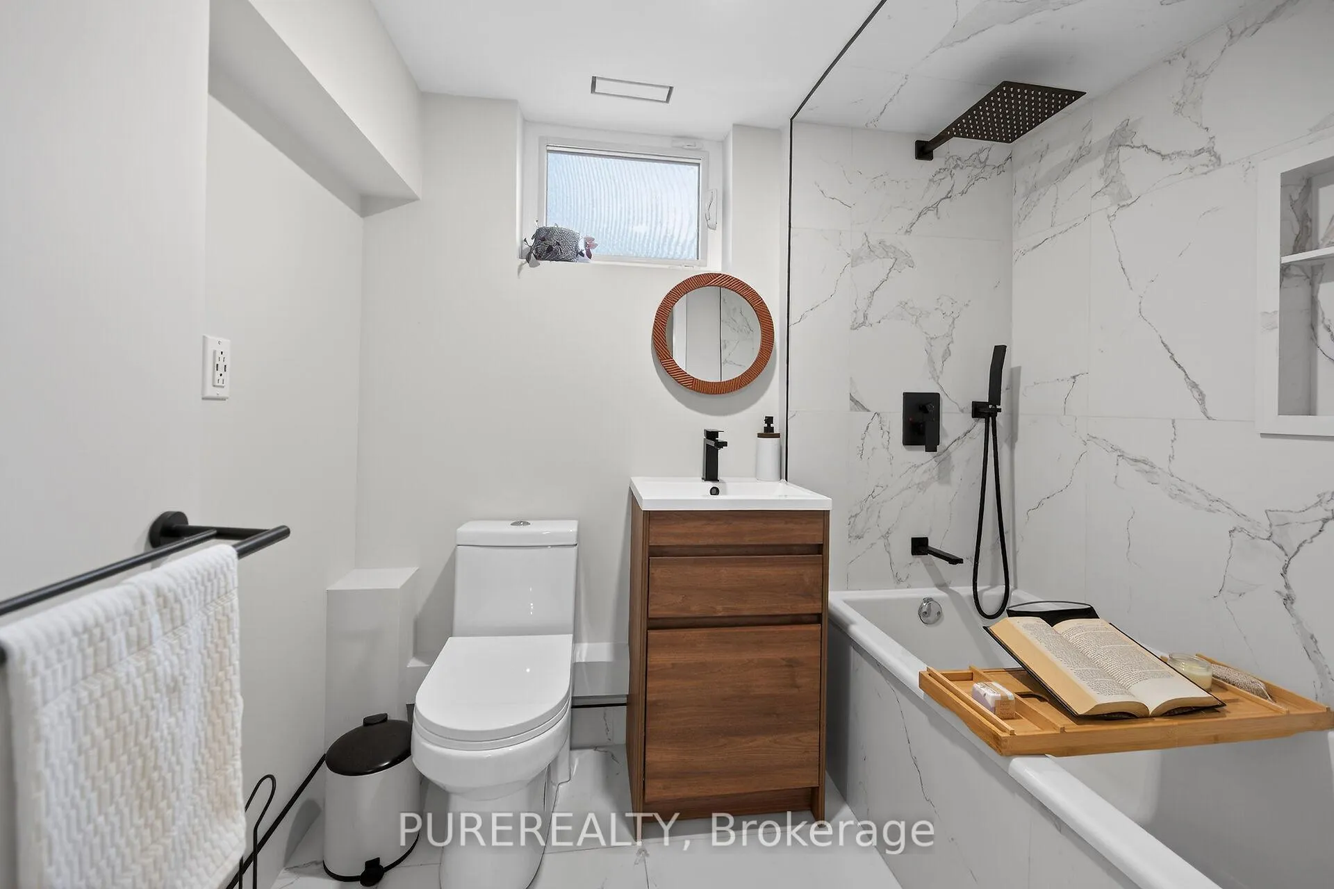 Photo 32 of 41 Liberty Street, Hamilton, Corktown — HOMEH