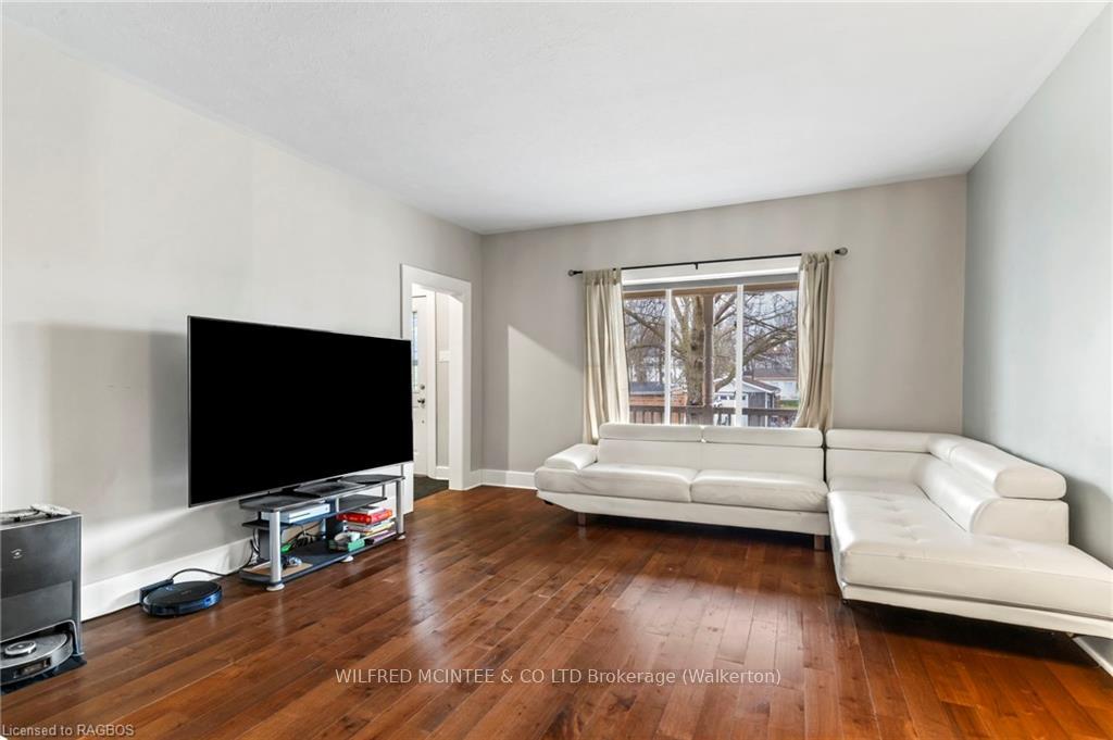 Photo 10 of 595 11TH Avenue, Hanover — HOMEH