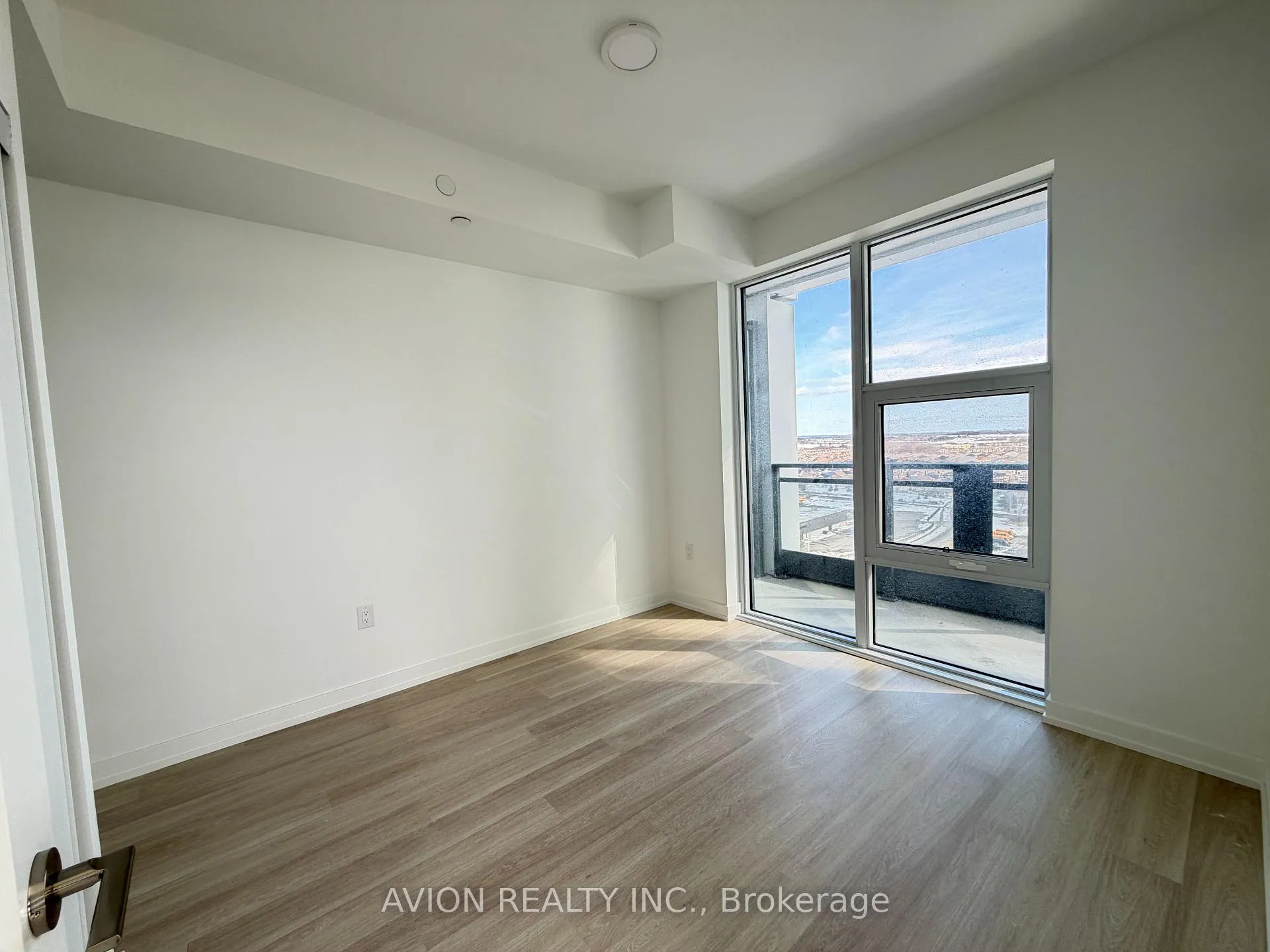 Photo 6 of Unit A-1702, 9763 Markham Road, Markham, Greensborough — HOMEH