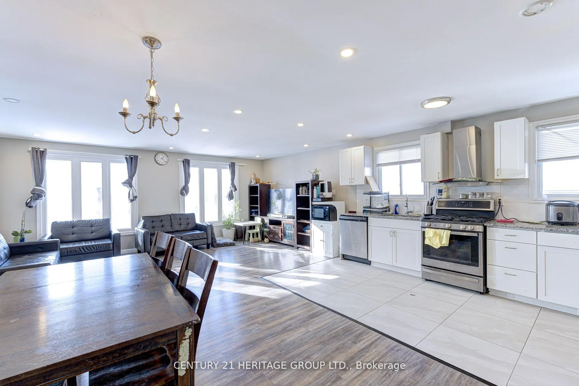 Photo 18 of 92 Horning Drive, Hamilton, Fessenden — HOMEH