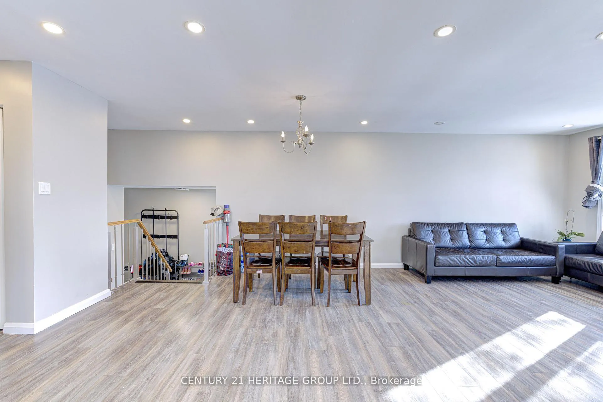 Photo 28 of 92 Horning Drive, Hamilton, Fessenden — HOMEH