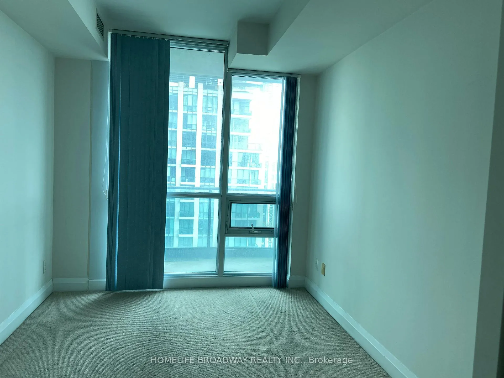 Photo 8 of Unit 3606, 16 Harbour Street, Toronto, Waterfront Communities — HOMEH