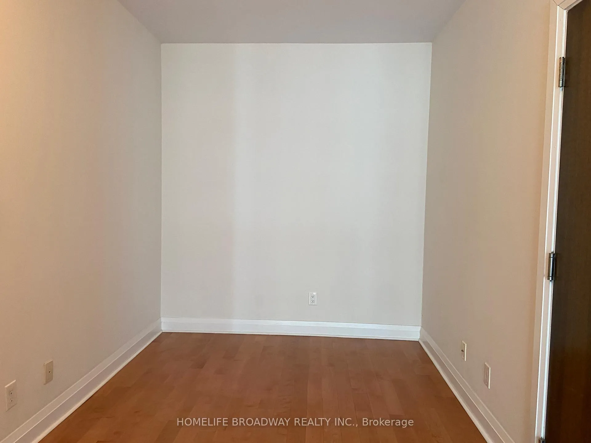 Photo 19 of Unit 3606, 16 Harbour Street, Toronto, Waterfront Communities — HOMEH