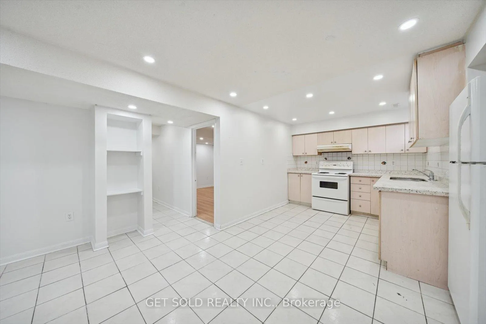 Photo 41 of 36 Field Thistle Drive, Brampton, Sandringham-Wellington — HOMEH