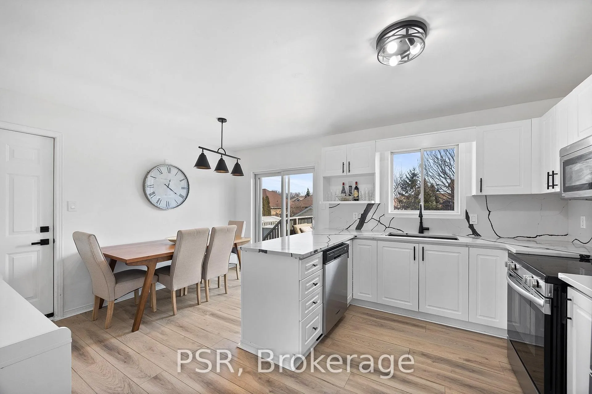 Photo 4 of 120 Pierella Drive, Lakeshore — HOMEH