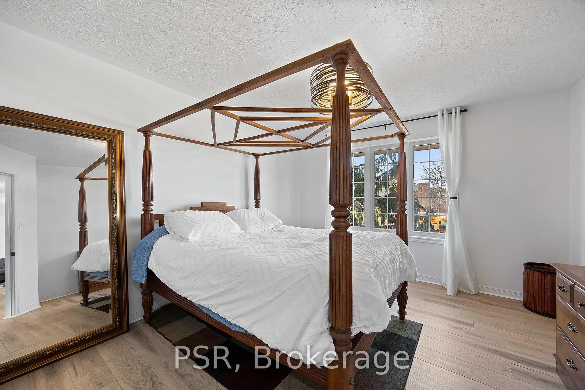 Photo 14 of 120 Pierella Drive, Lakeshore — HOMEH