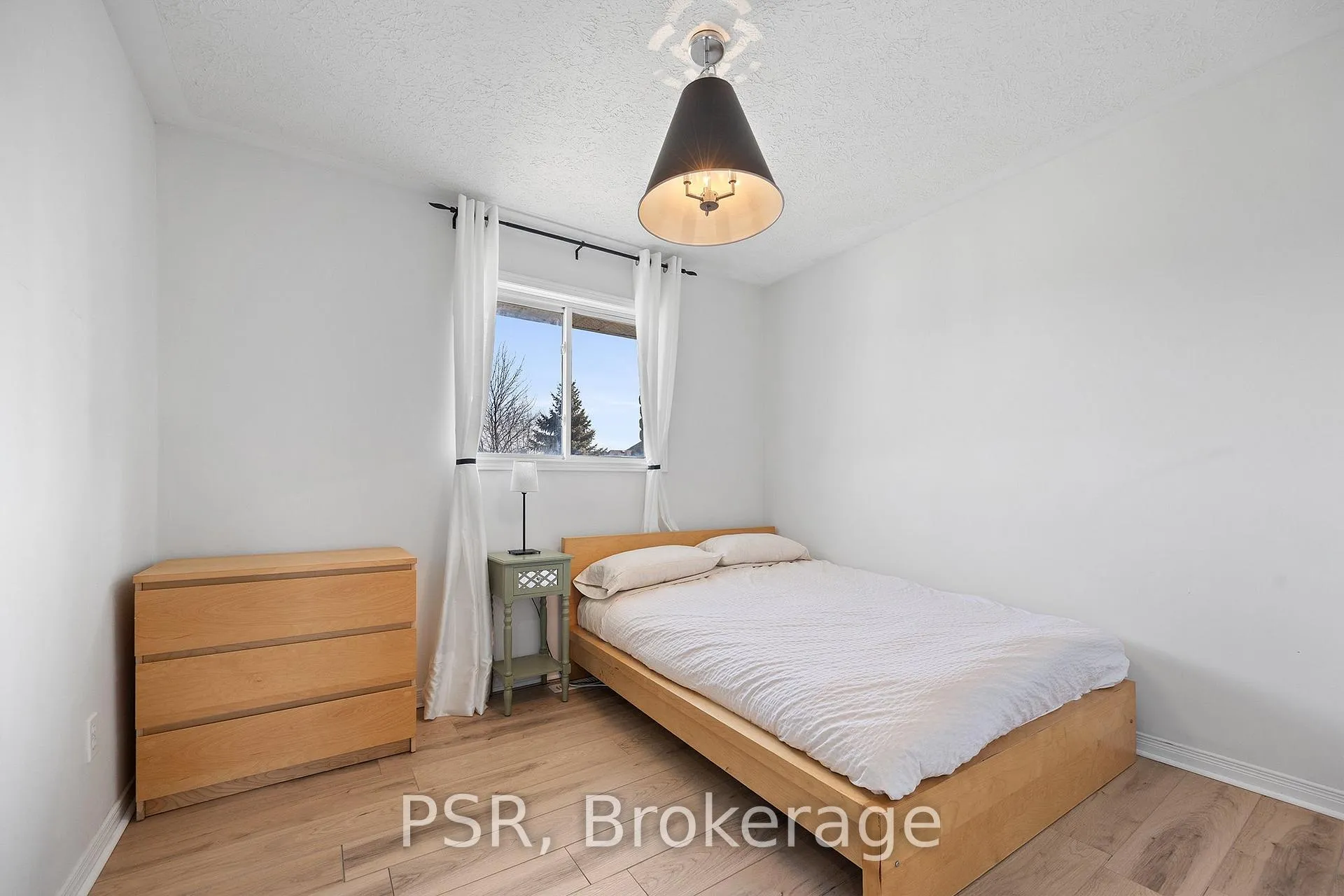 Photo 17 of 120 Pierella Drive, Lakeshore — HOMEH