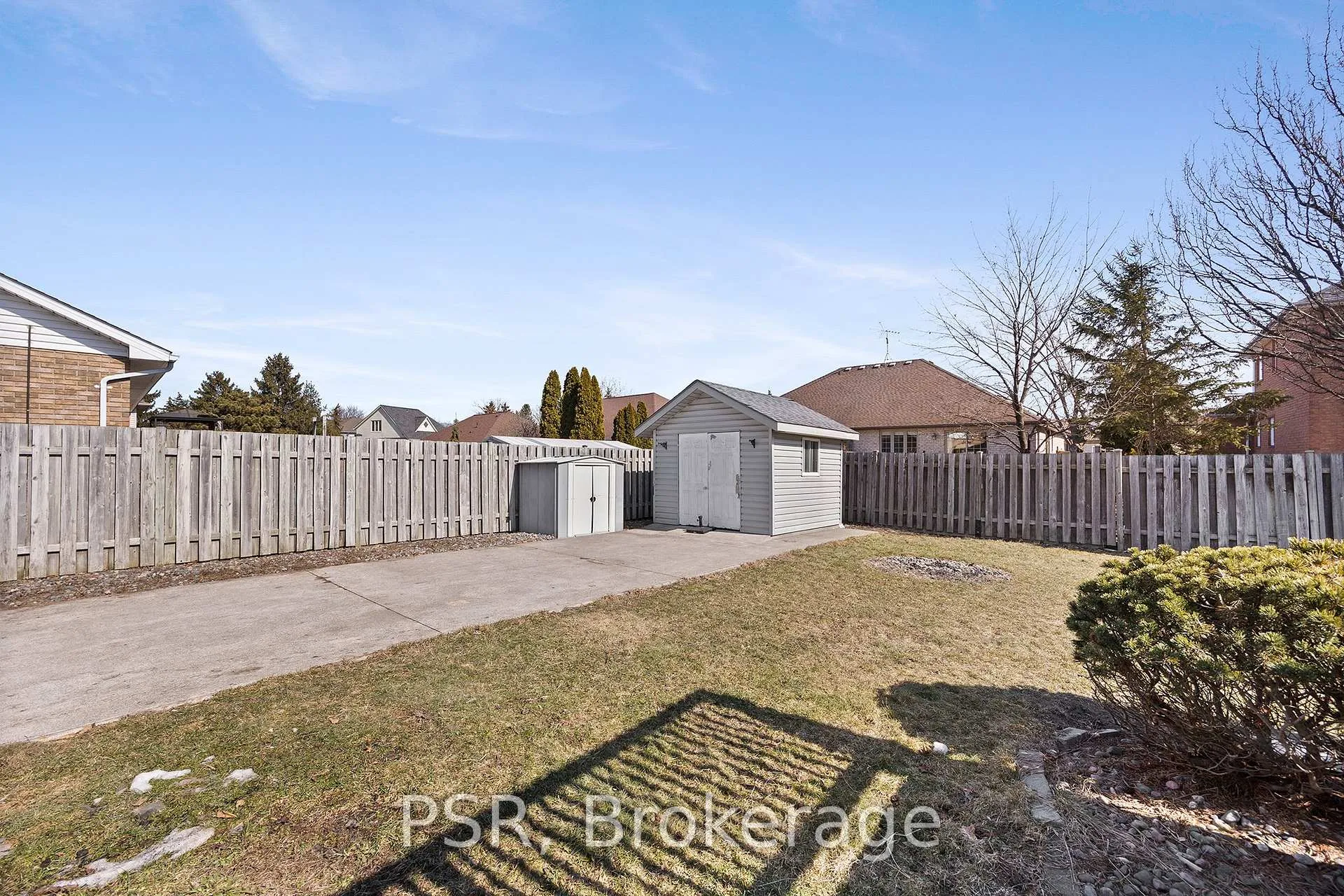 Photo 23 of 120 Pierella Drive, Lakeshore — HOMEH