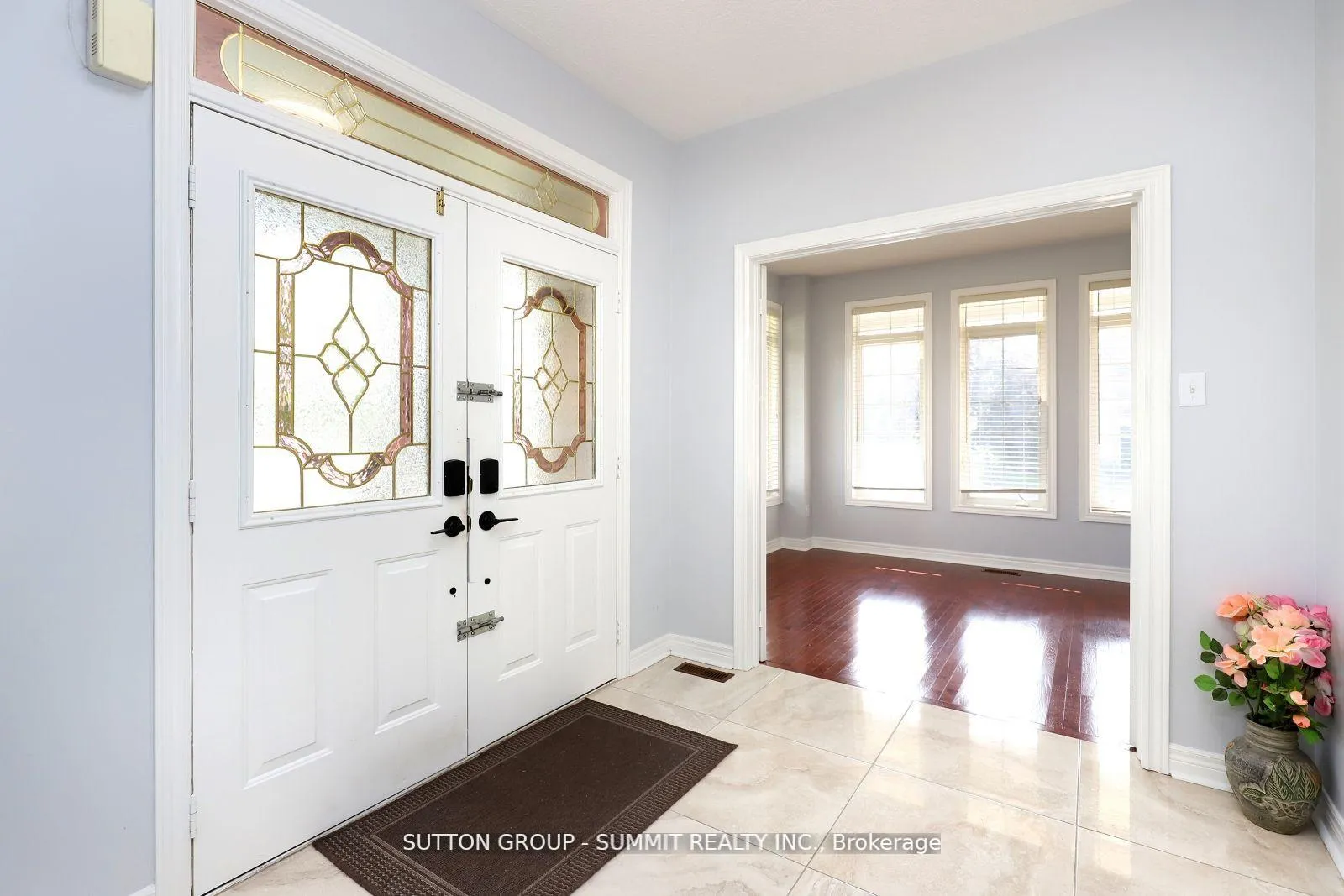 Photo 3 of Unit Upper, 1087 Abbott Street, Milton, Dempsey — HOMEH