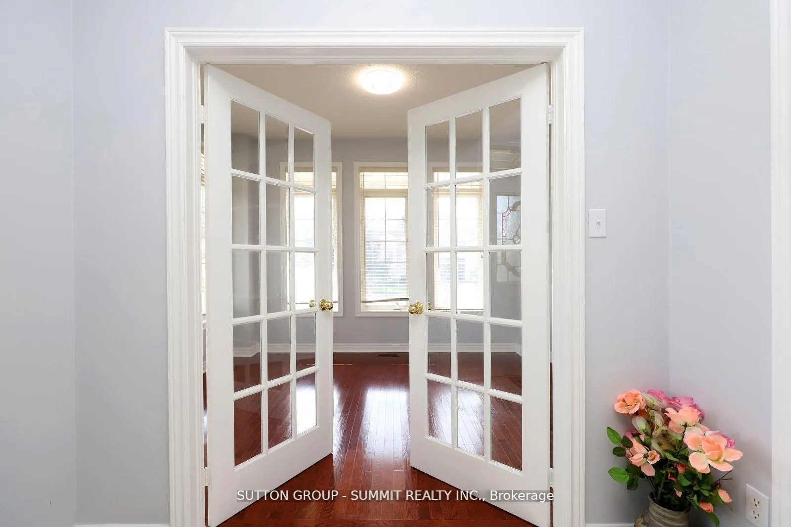 Photo 4 of Unit Upper, 1087 Abbott Street, Milton, Dempsey — HOMEH