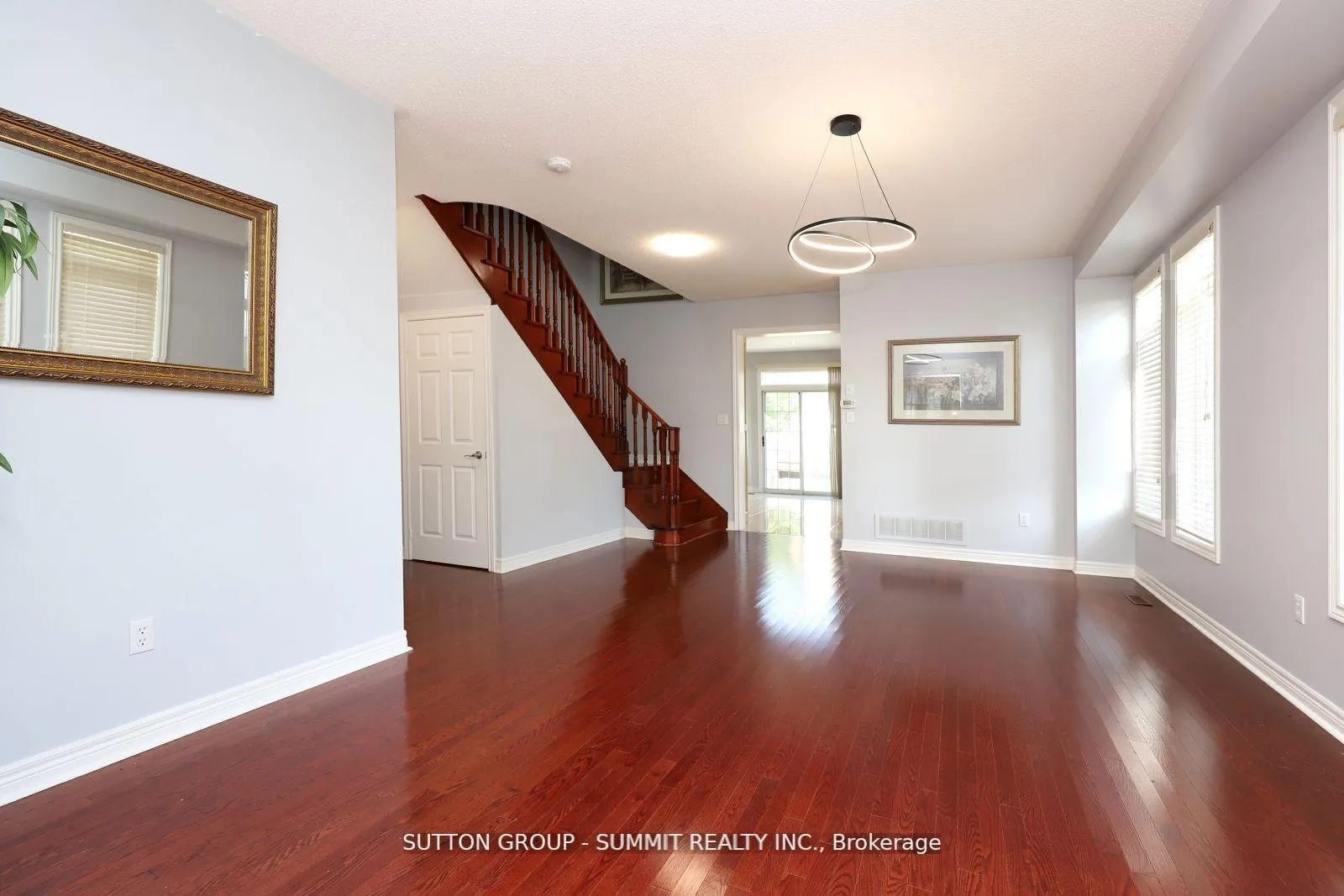 Photo 6 of Unit Upper, 1087 Abbott Street, Milton, Dempsey — HOMEH