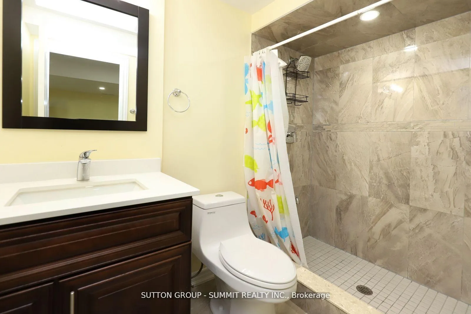 Photo 33 of Unit Upper, 1087 Abbott Street, Milton, Dempsey — HOMEH