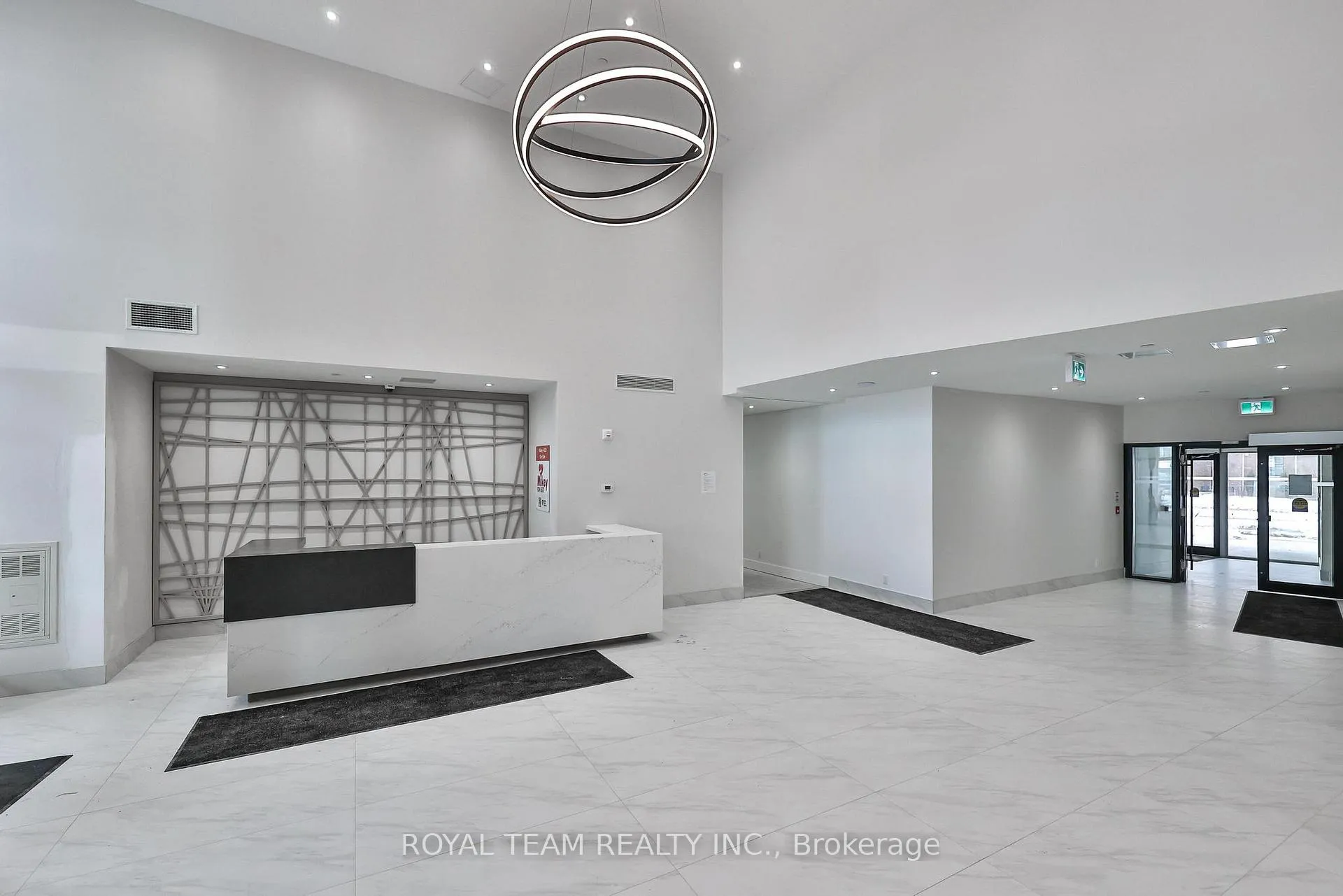 Photo 2 of Unit 418, 51 Clarington Boulevard, Clarington, Bowmanville — HOMEH