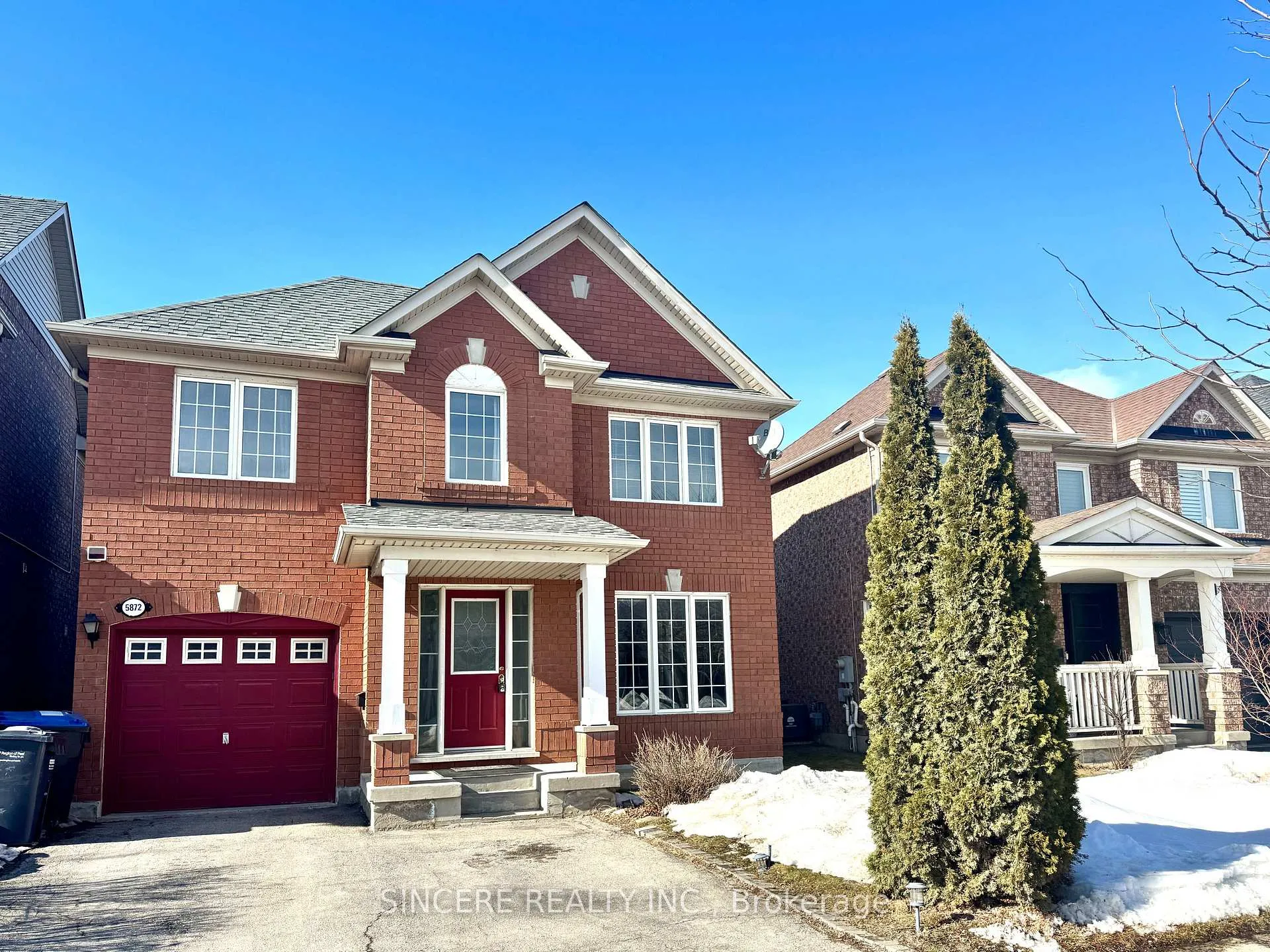 Front of 5872 Osprey Boulevard