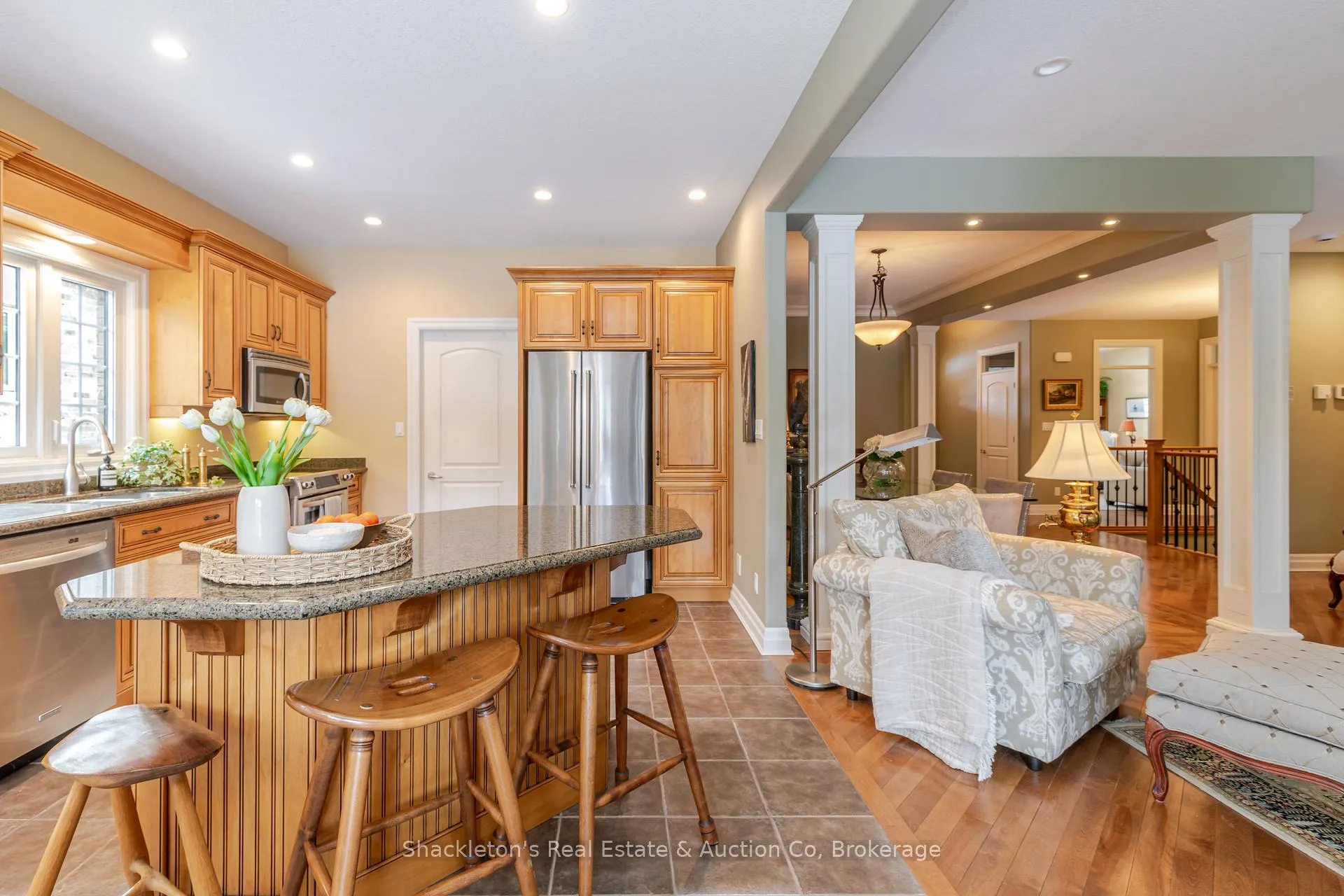 Photo 10 of 27 North Pointe Drive, Stratford — HOMEH