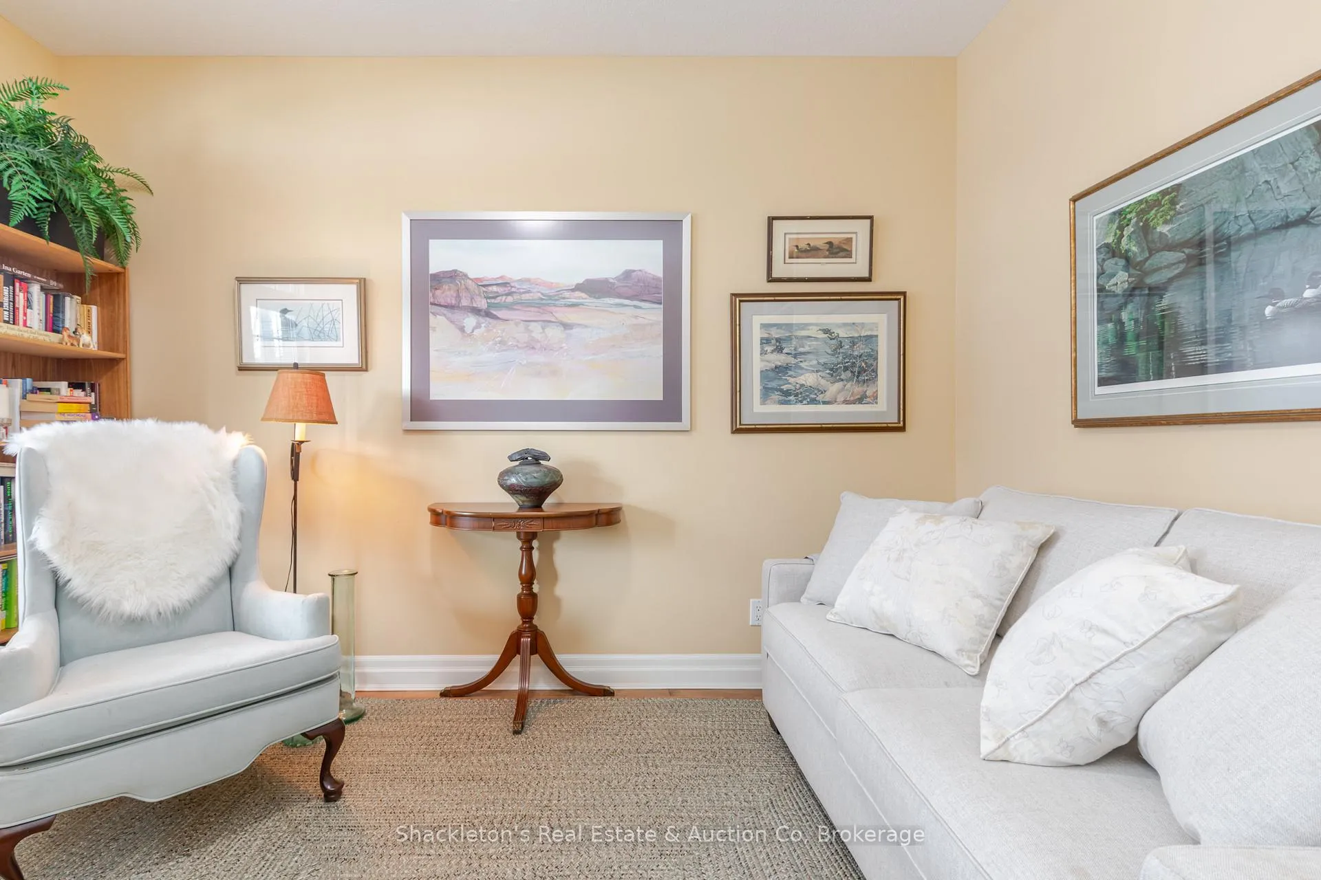Photo 19 of 27 North Pointe Drive, Stratford — HOMEH