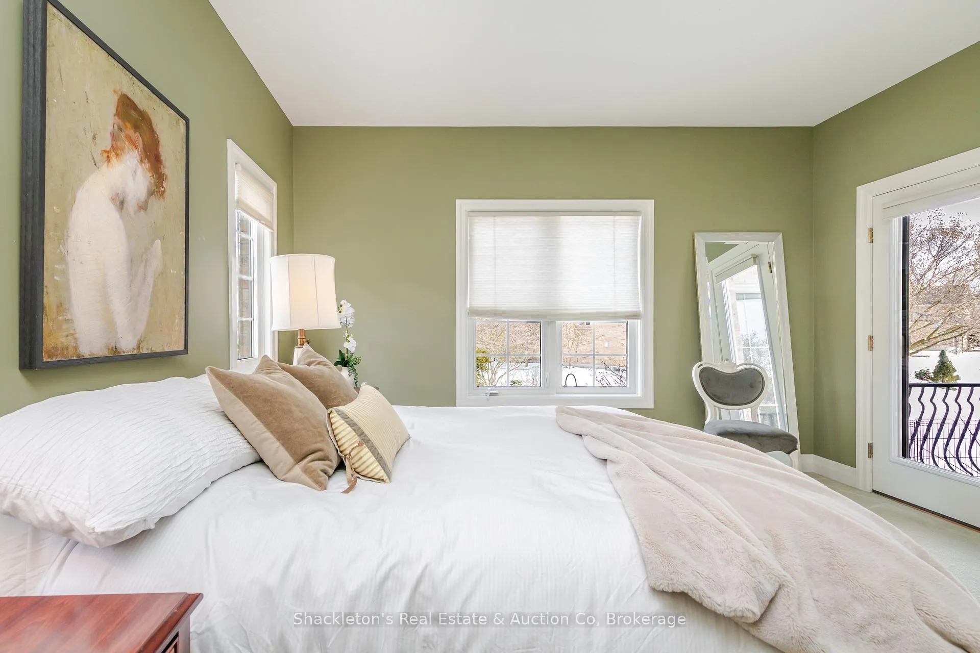 Photo 22 of 27 North Pointe Drive, Stratford — HOMEH