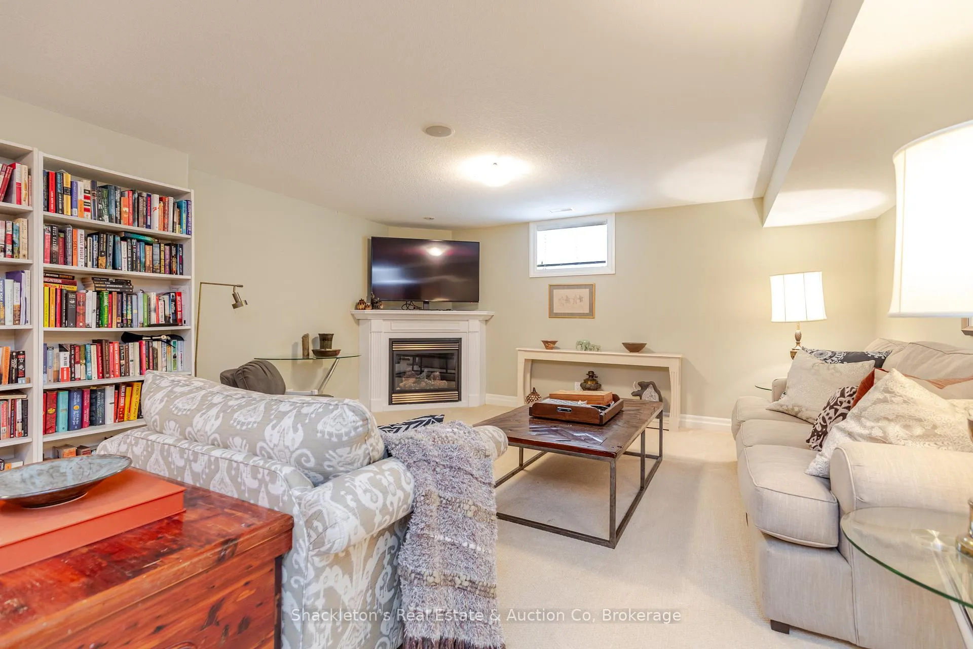 Photo 28 of 27 North Pointe Drive, Stratford — HOMEH