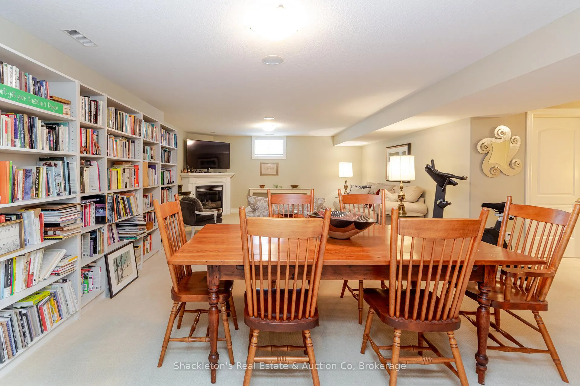 Photo 33 of 27 North Pointe Drive, Stratford — HOMEH