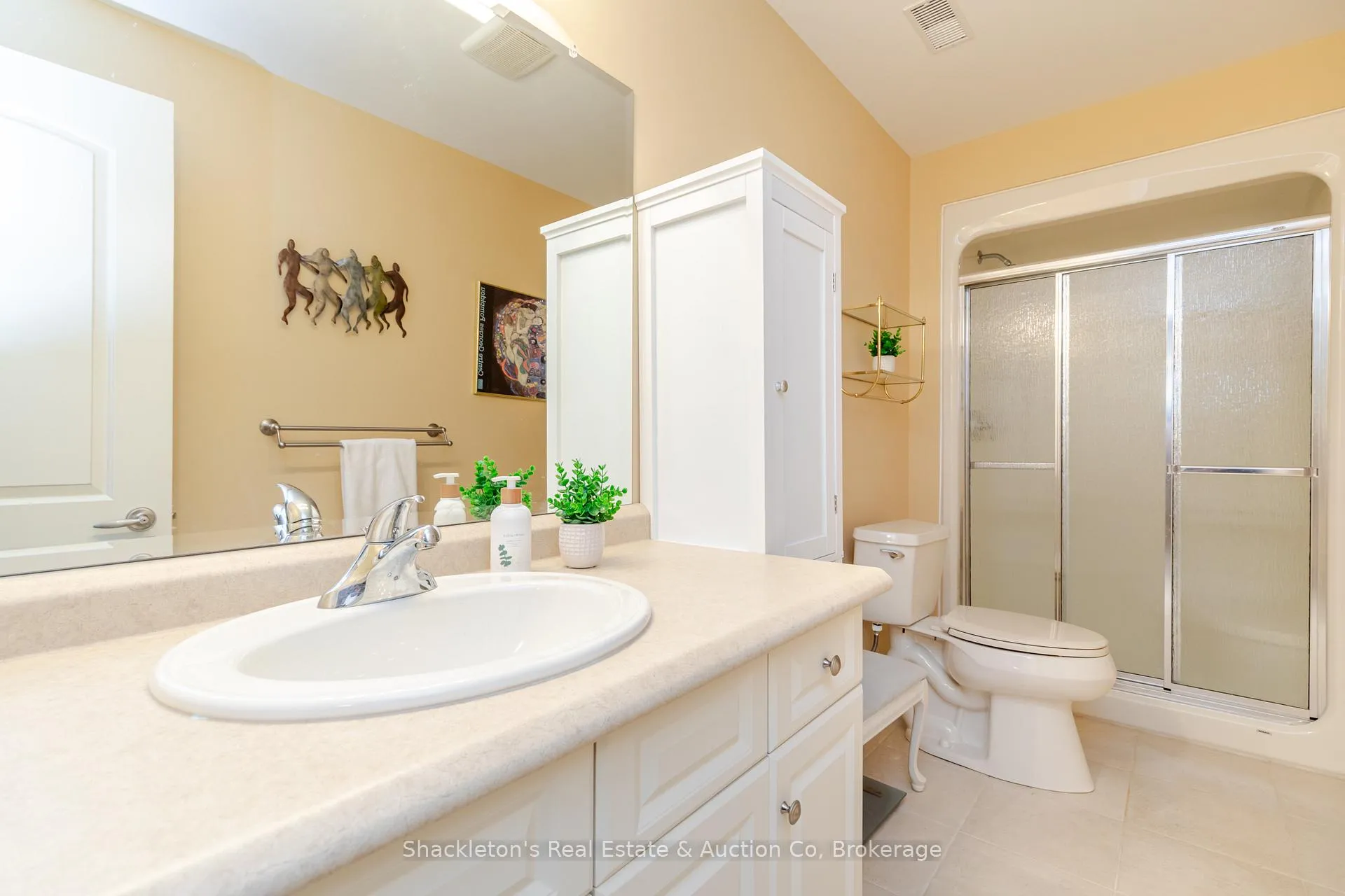 Photo 36 of 27 North Pointe Drive, Stratford — HOMEH