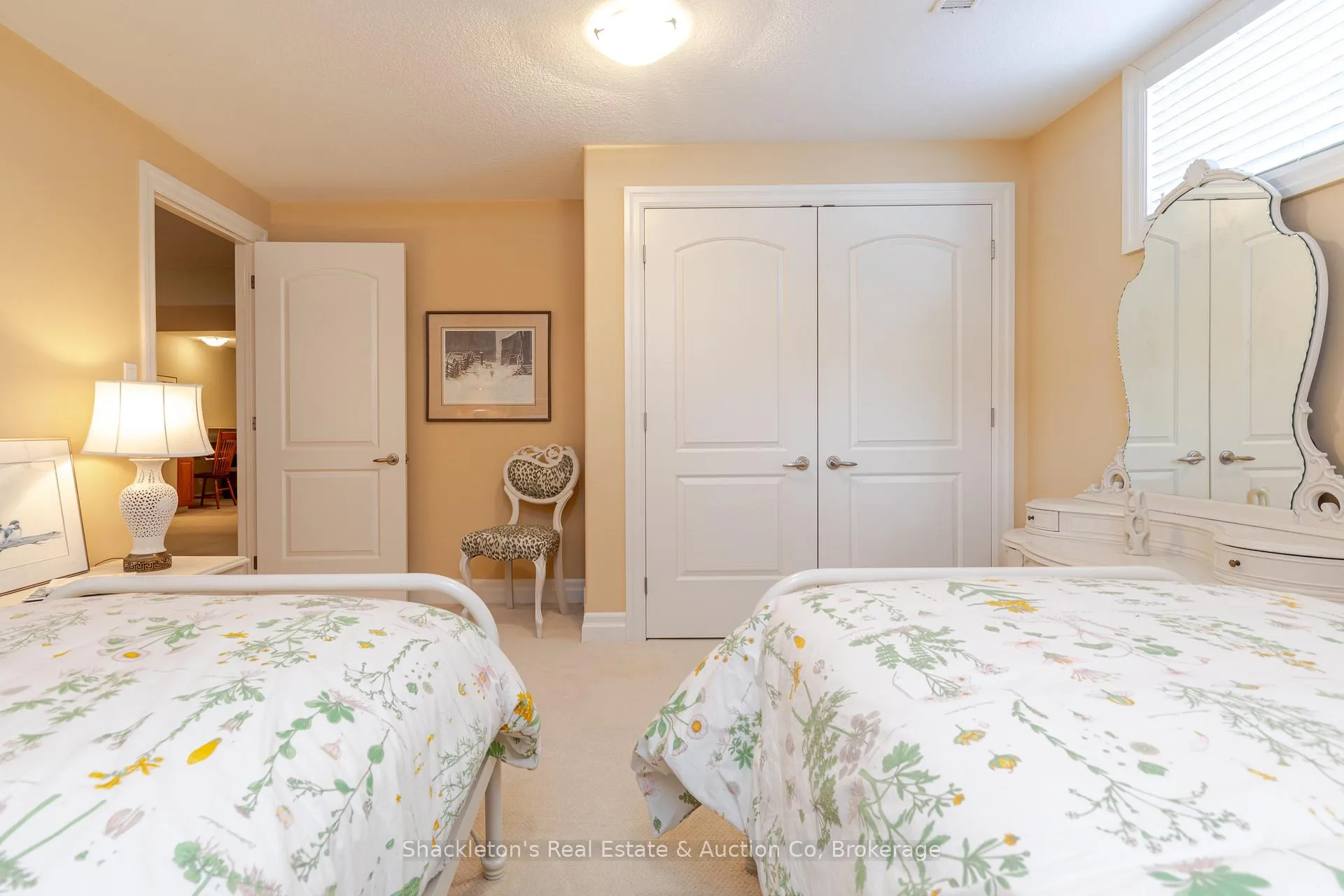 Photo 38 of 27 North Pointe Drive, Stratford — HOMEH
