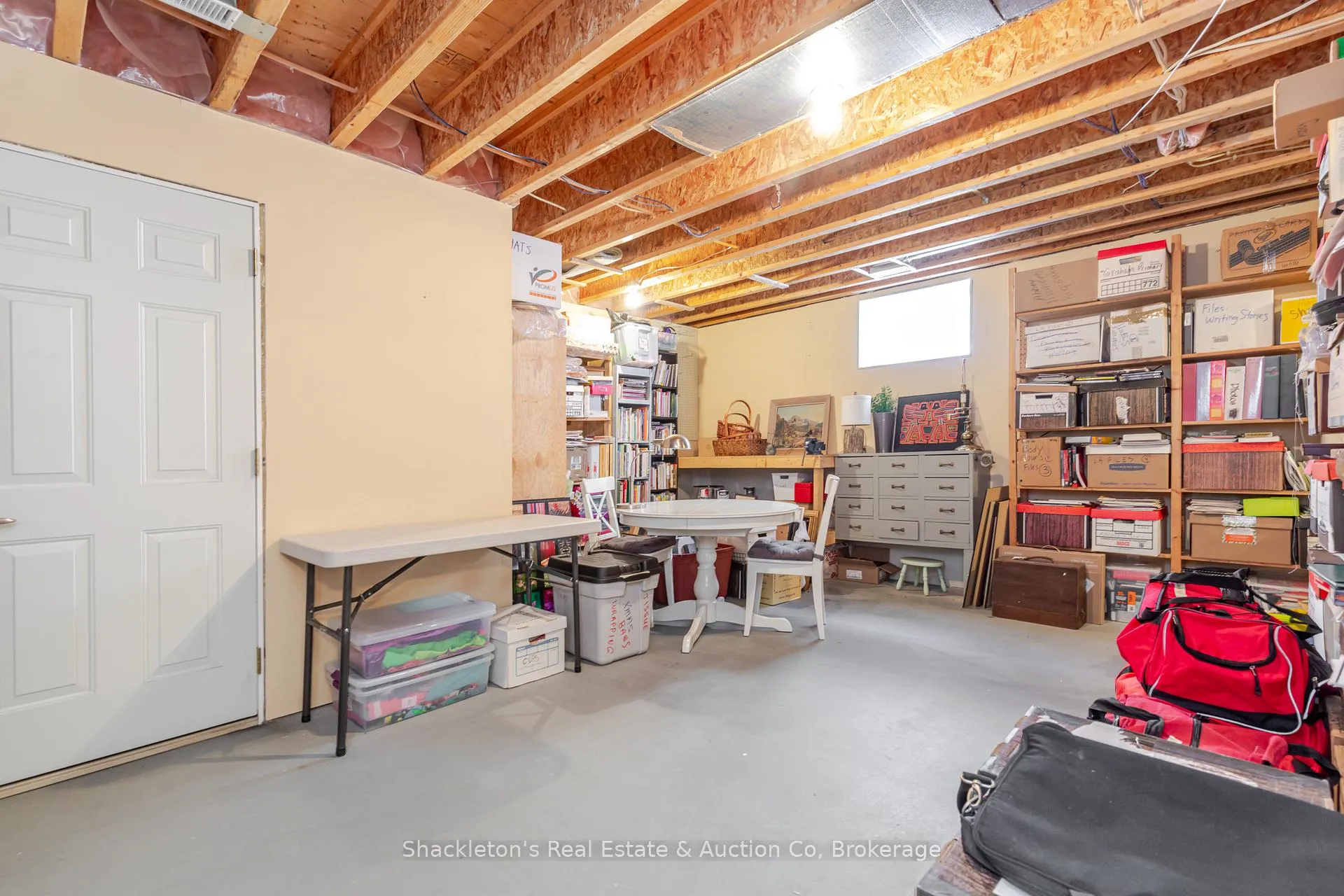 Photo 39 of 27 North Pointe Drive, Stratford — HOMEH