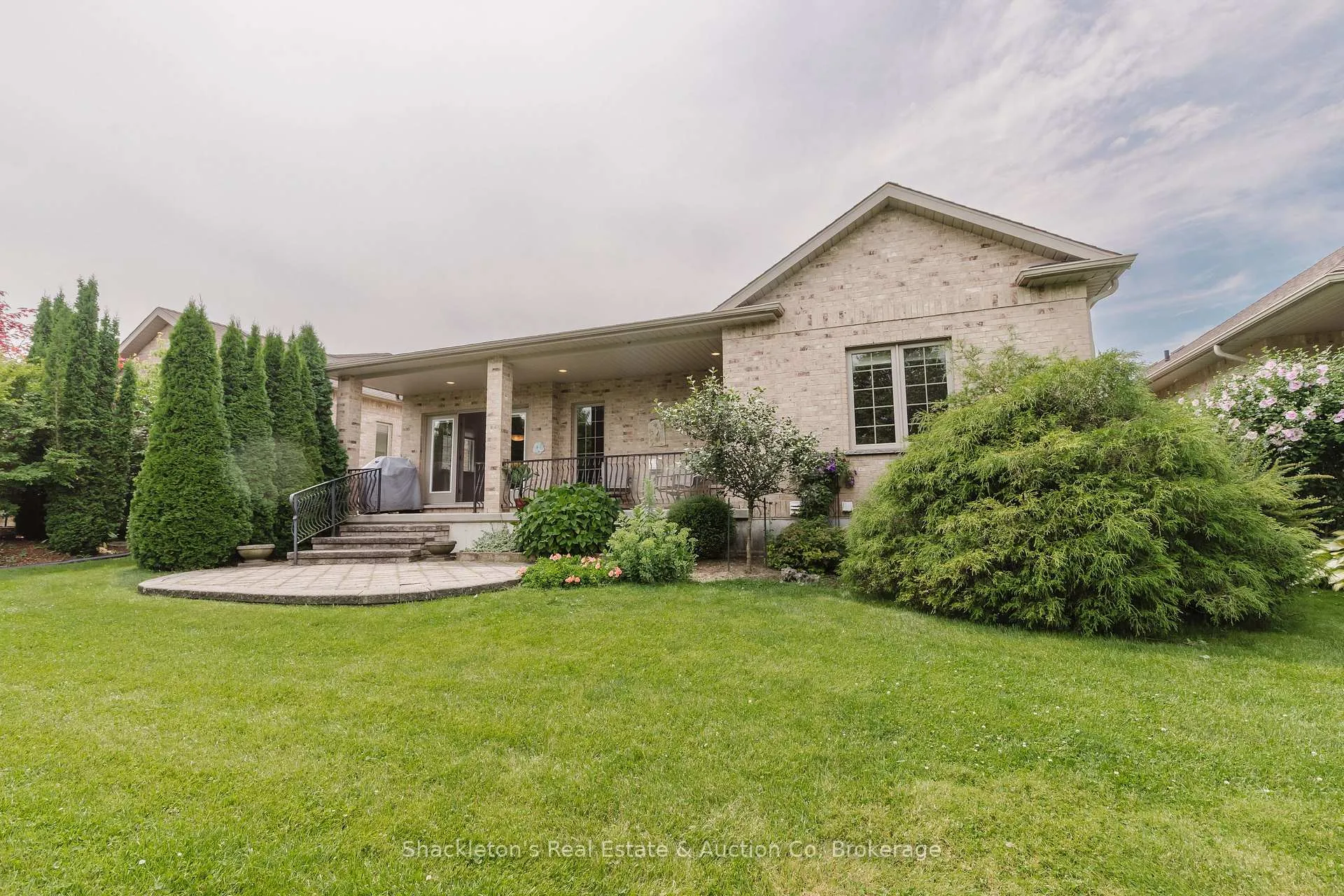 Photo 48 of 27 North Pointe Drive, Stratford — HOMEH