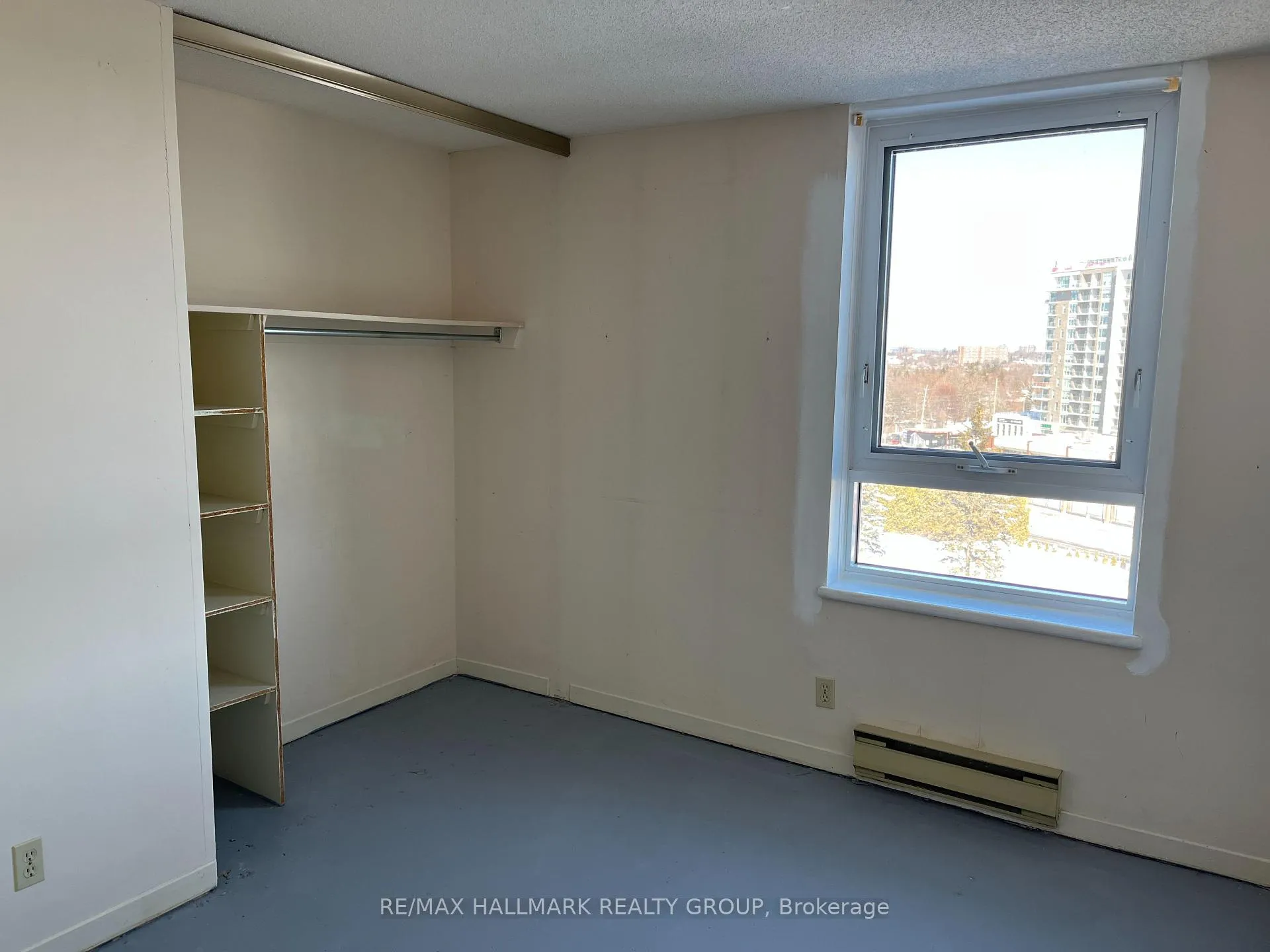 Photo 10 of Unit 708, 80 Sandcastle Drive, Ottawa, Leslie Park — HOMEH