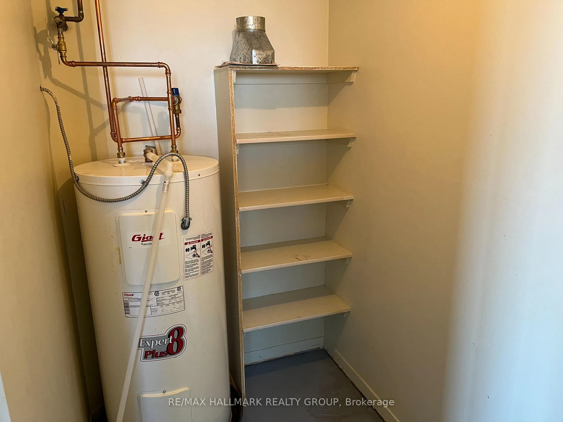 Photo 17 of Unit 708, 80 Sandcastle Drive, Ottawa, Leslie Park — HOMEH