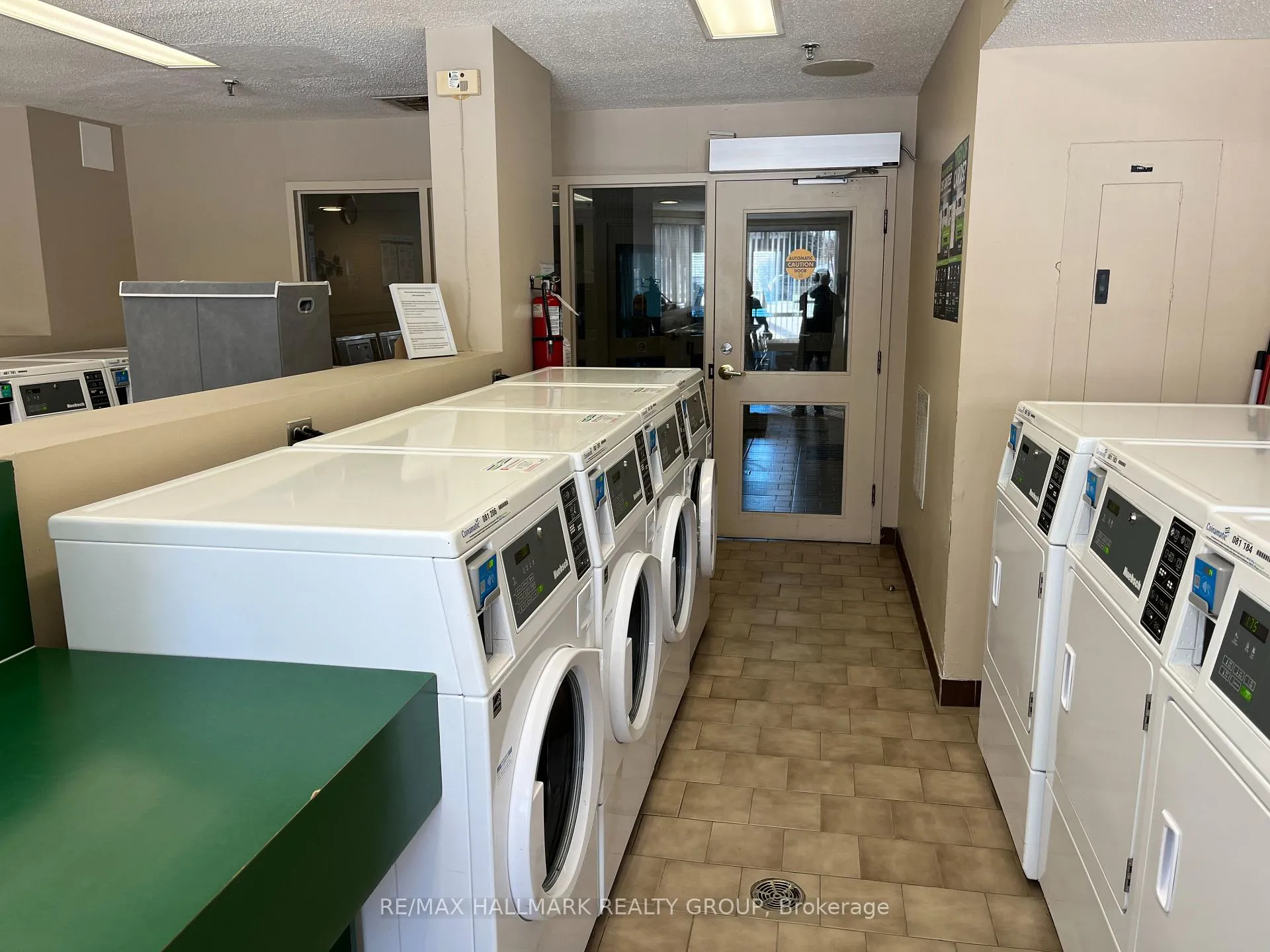 Photo 22 of Unit 708, 80 Sandcastle Drive, Ottawa, Leslie Park — HOMEH