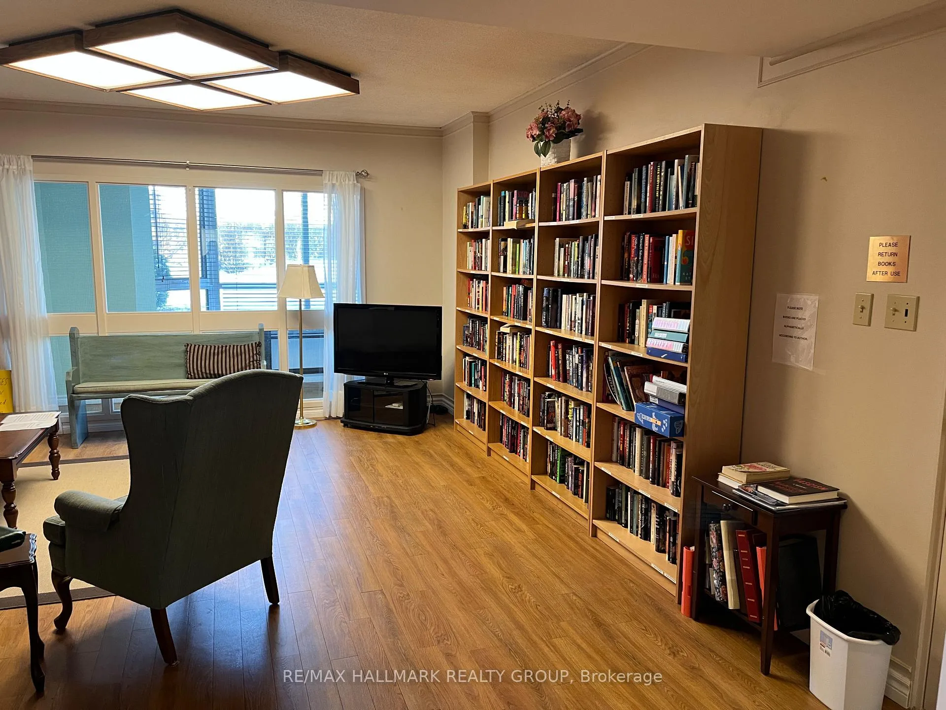 Photo 24 of Unit 708, 80 Sandcastle Drive, Ottawa, Leslie Park — HOMEH