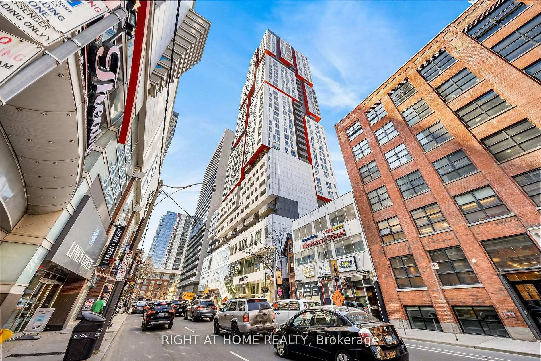 Photo 1 of Unit 1611, 318 Richmond Street W, Toronto, Waterfront Communities — HOMEH