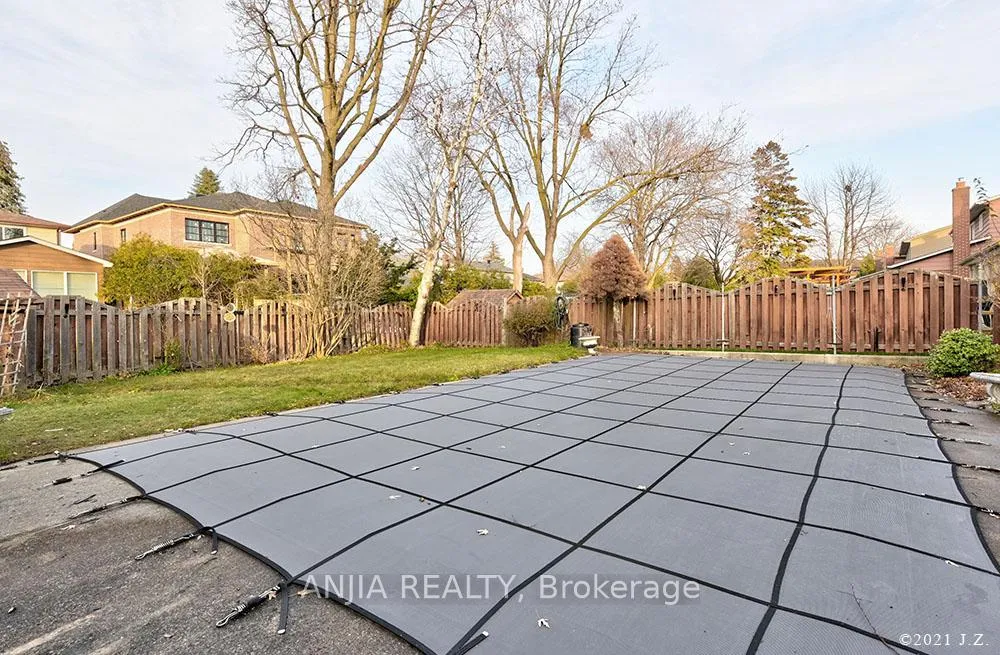 Photo 22 of 24 Ferrah Street, Markham, Unionville — HOMEH