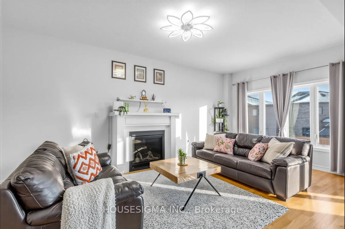 Photo 7 of 1348 Apollo Street, Oshawa, Eastdale — HOMEH