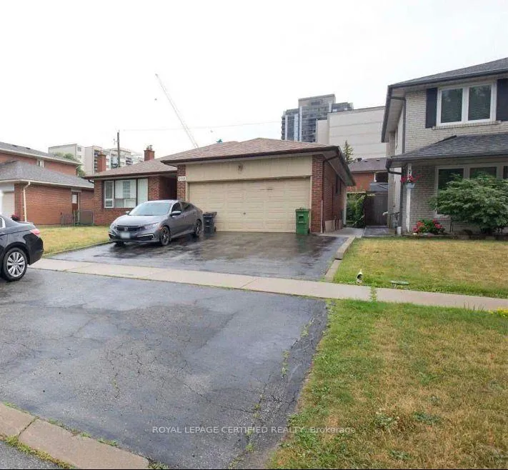 Photo 1 of 200 Redgrave Drive, Etobicoke, Willowridge-Martingrove-Richview — HOMEH