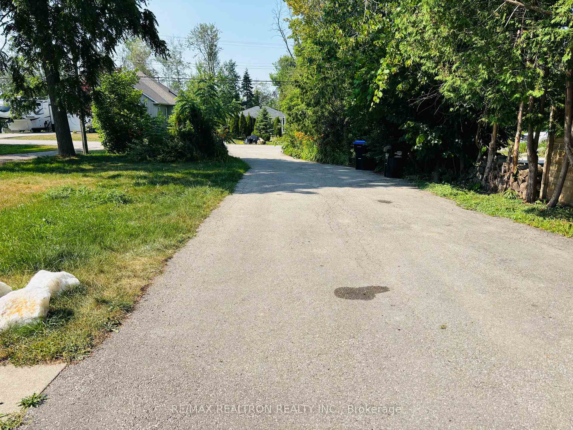 Photo 2 of Unit Main, 771 Cedarvale Drive, Innisfil, Alcona — HOMEH