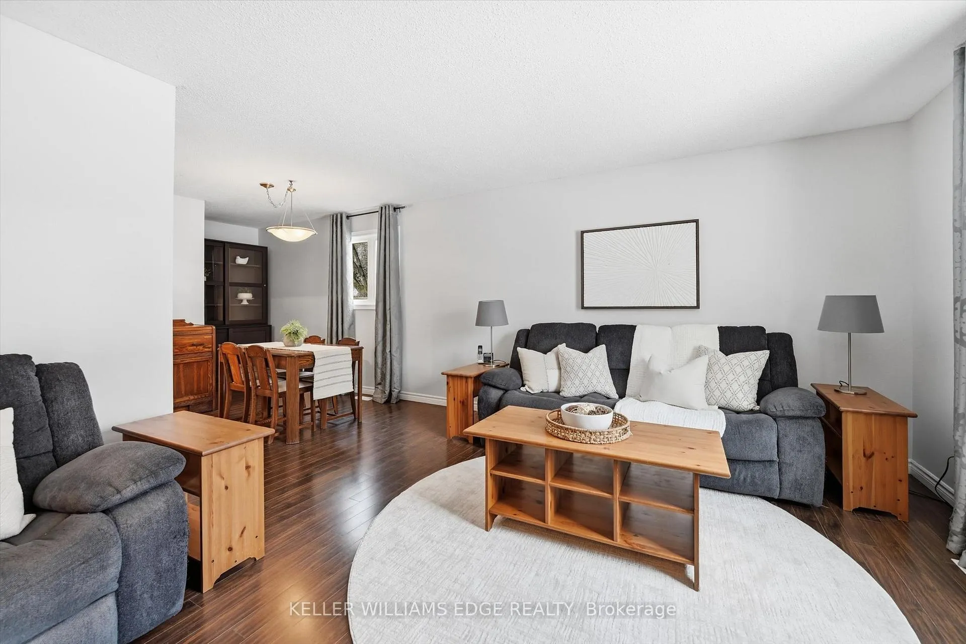 Photo 7 of 2112 Cavendish Drive, Burlington, Brant Hills — HOMEH