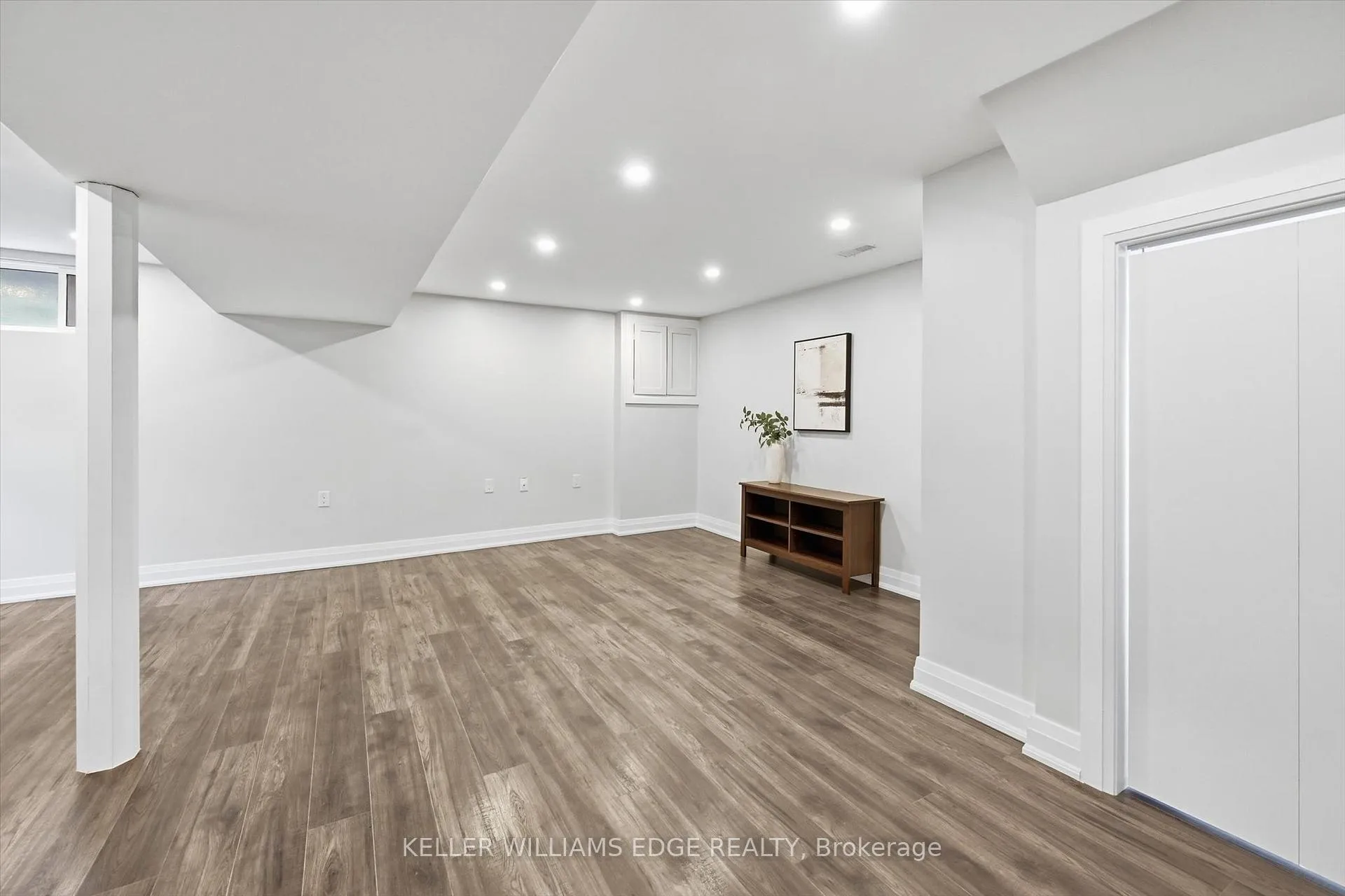 Photo 44 of 2112 Cavendish Drive, Burlington, Brant Hills — HOMEH