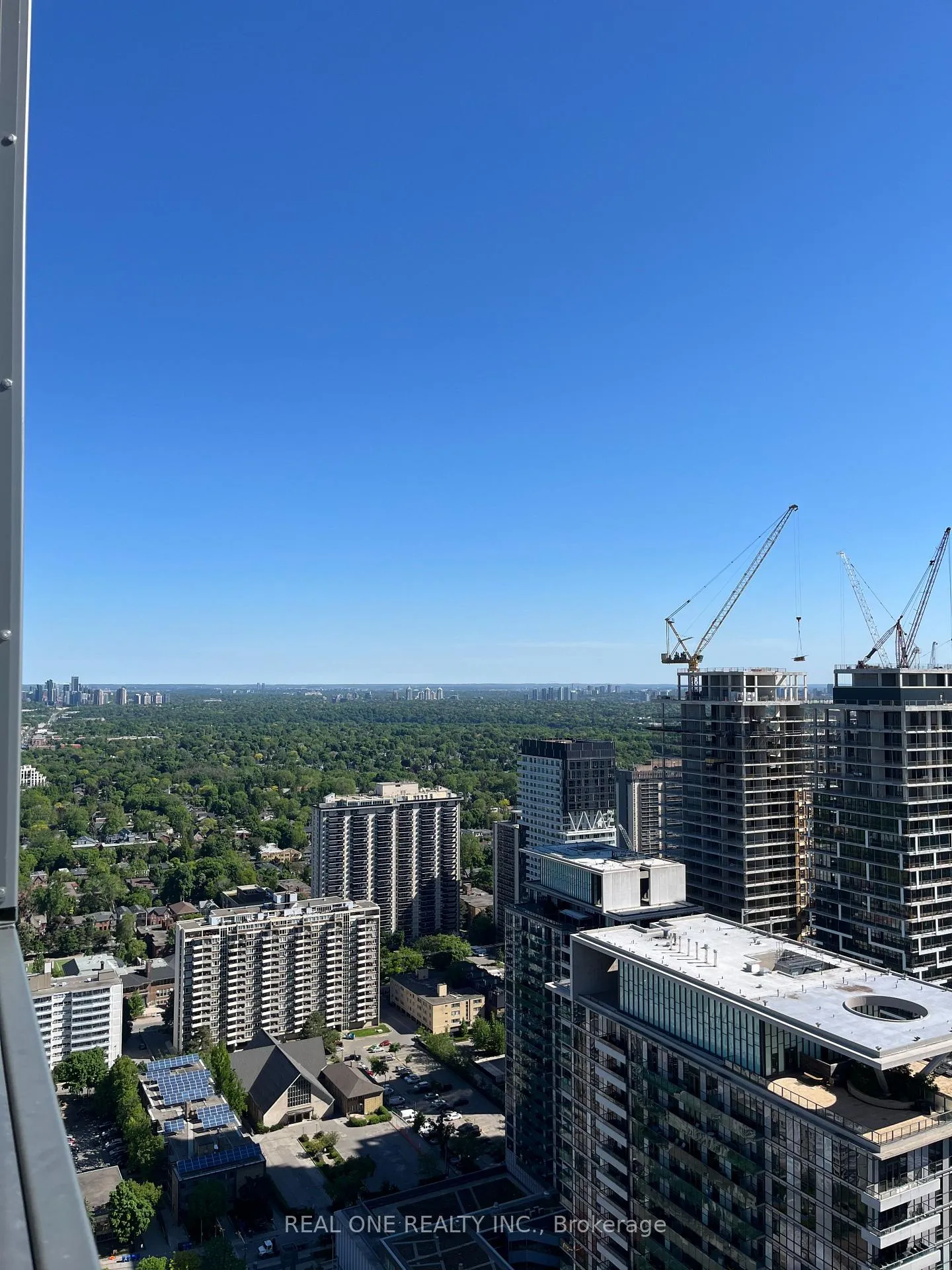 Photo 10 of Unit 4002, 39 Roehampton Avenue, Toronto, Mount Pleasant West — HOMEH