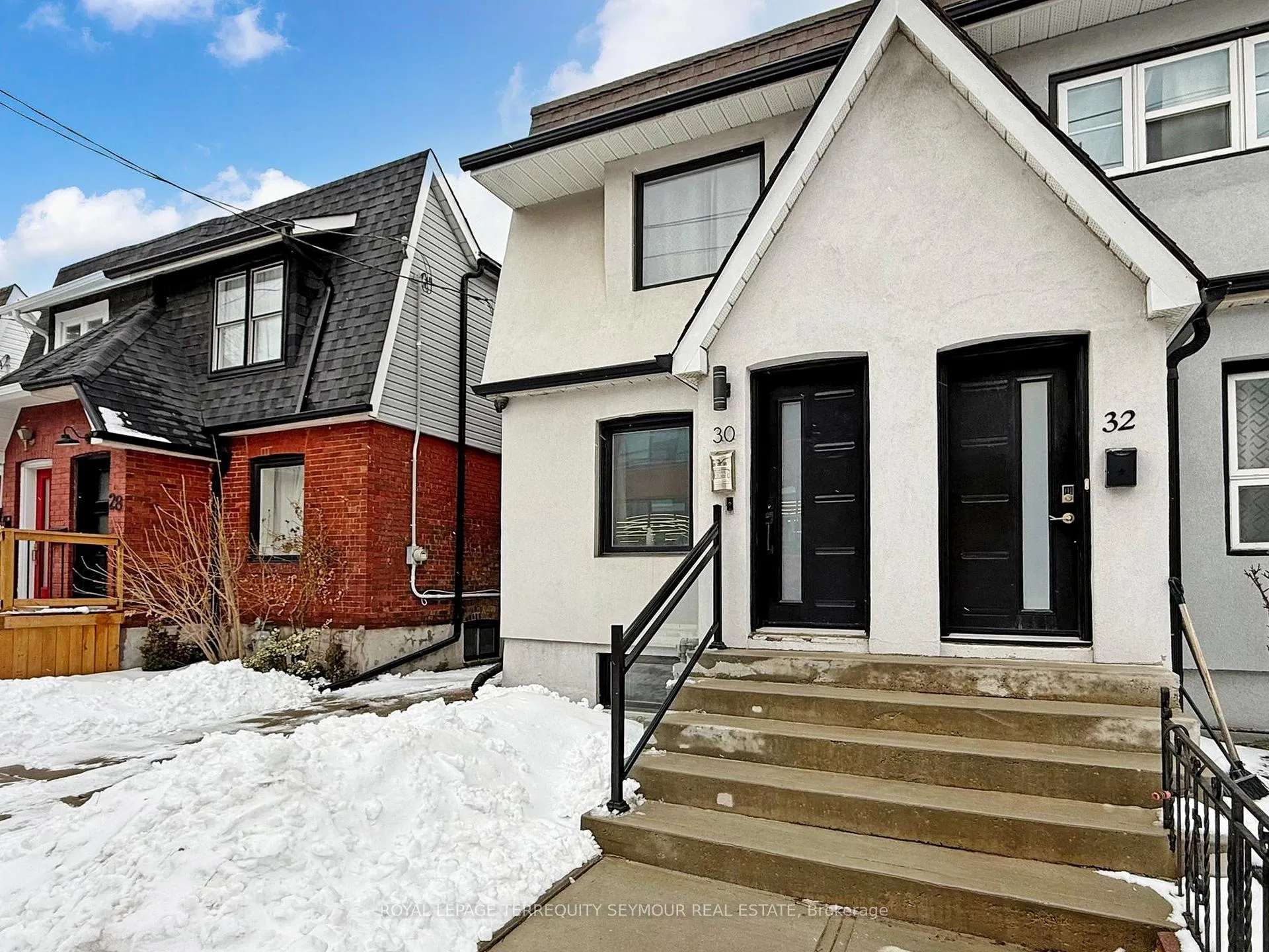 Photo 3 of 30 Mosley Street, Toronto, South Riverdale — HOMEH
