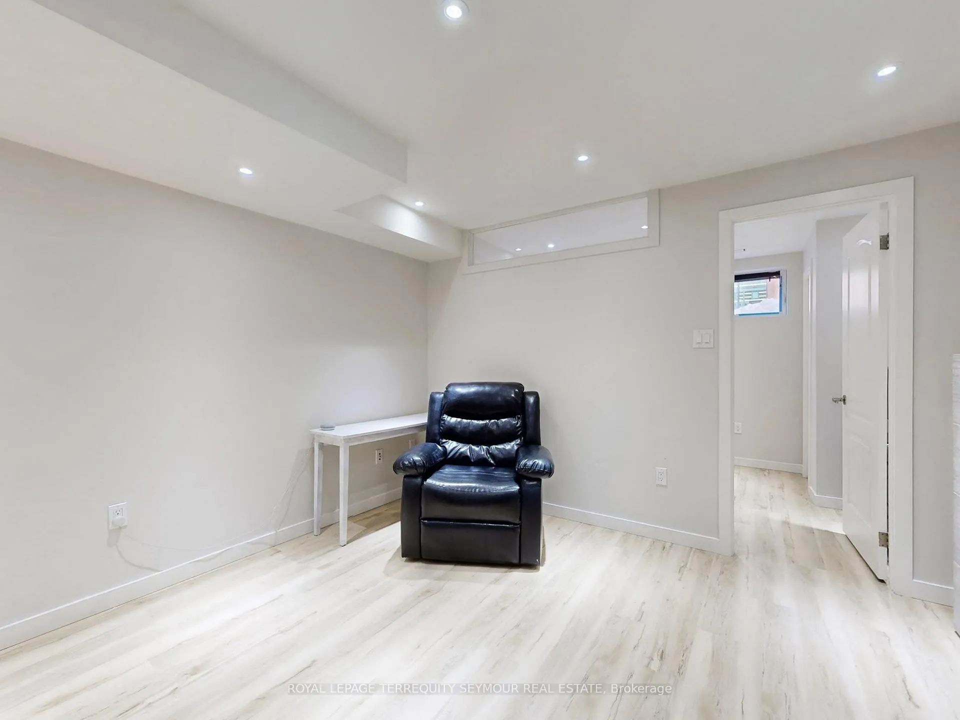 Photo 12 of 30 Mosley Street, Toronto, South Riverdale — HOMEH