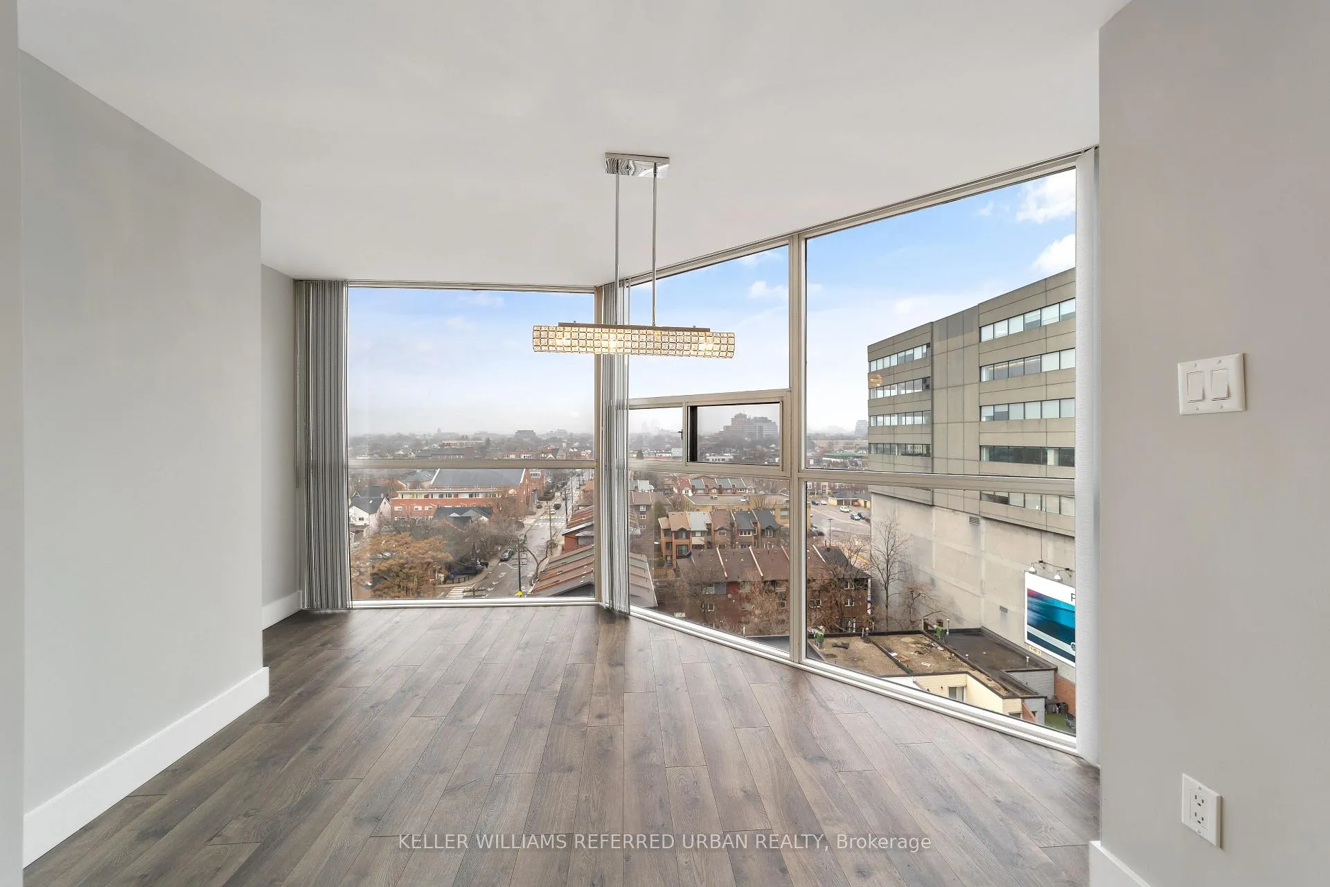Photo 14 of Unit 1111, 725 King Street W, Toronto, Niagara — HOMEH