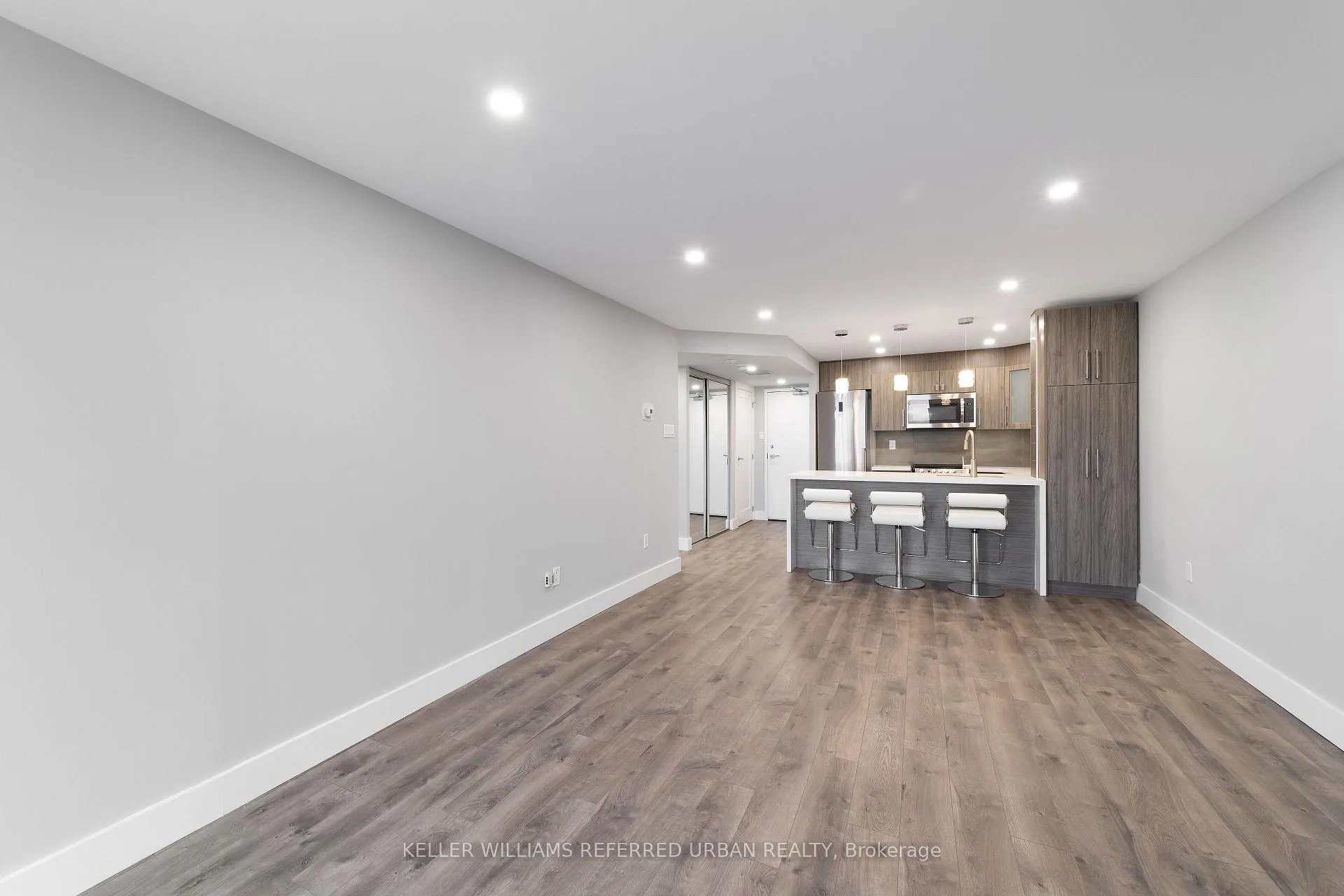 Photo 19 of Unit 1111, 725 King Street W, Toronto, Niagara — HOMEH