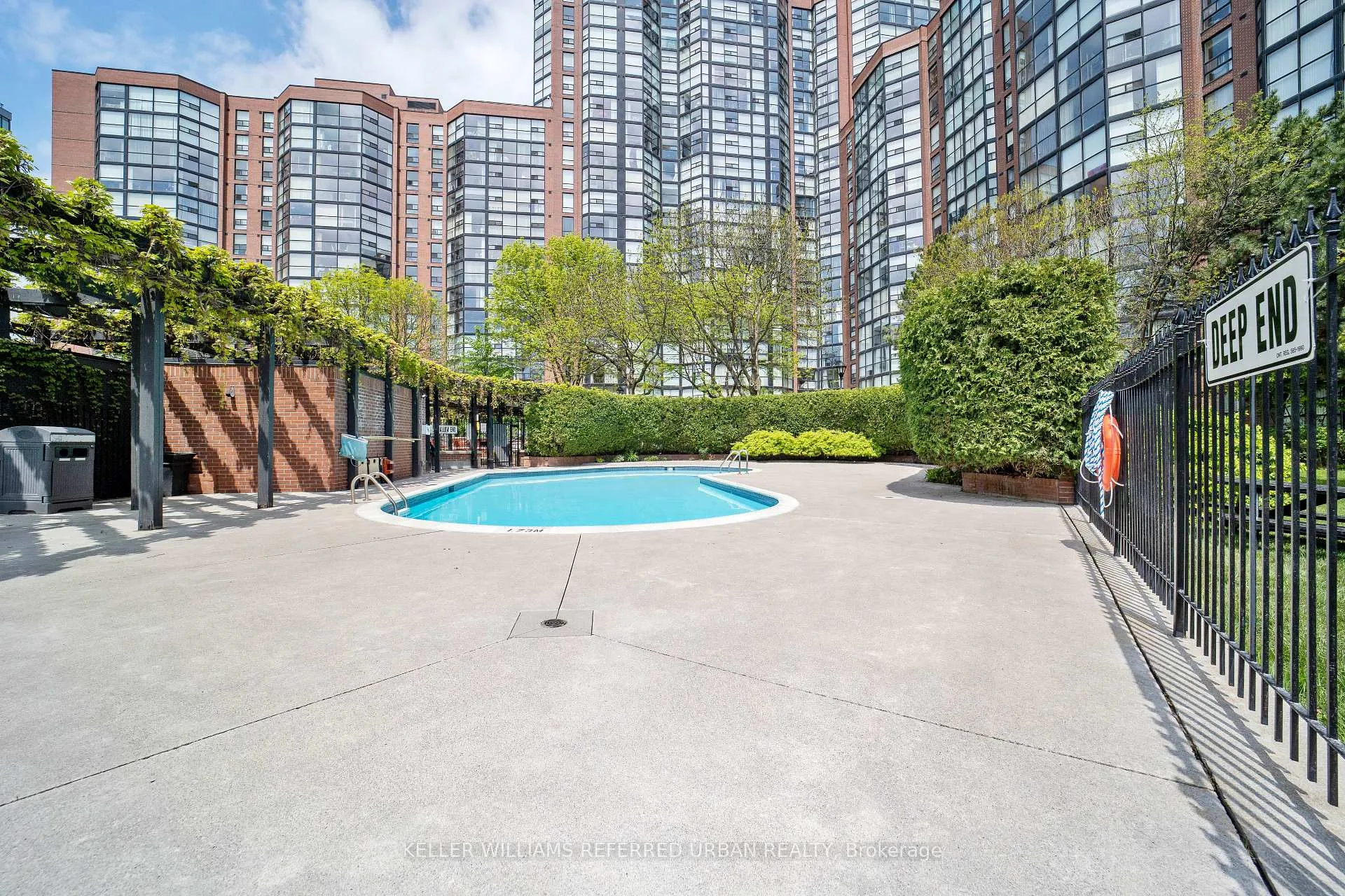Photo 37 of Unit 1111, 725 King Street W, Toronto, Niagara — HOMEH