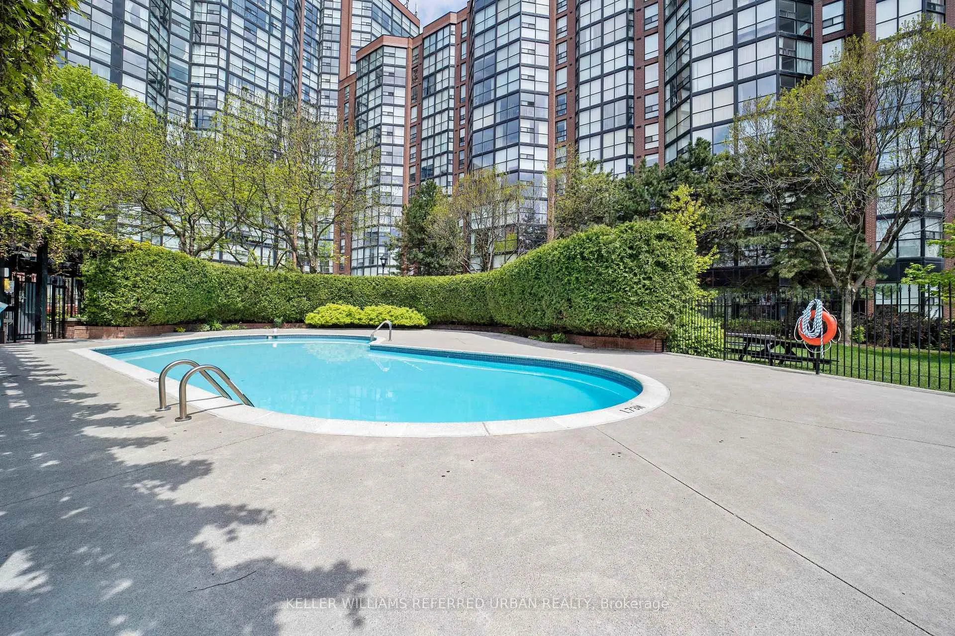 Photo 38 of Unit 1111, 725 King Street W, Toronto, Niagara — HOMEH