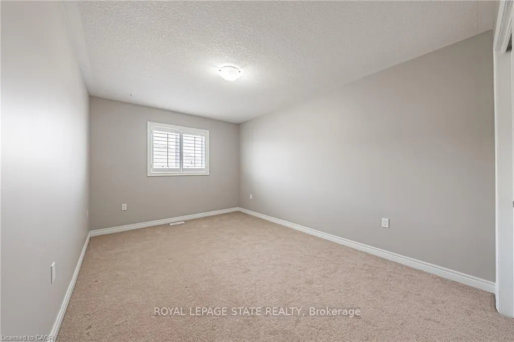 Photo 18 of 35 Charleswood Crescent, Hamilton, Stoney Creek — HOMEH