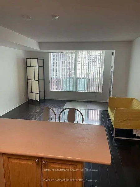 Photo 5 of Unit 901, 750 Bay Street, Toronto, Bay Street Corridor — HOMEH