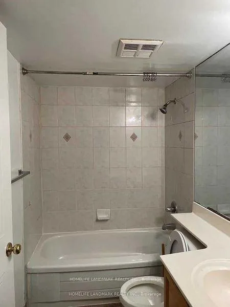 Photo 7 of Unit 901, 750 Bay Street, Toronto, Bay Street Corridor — HOMEH